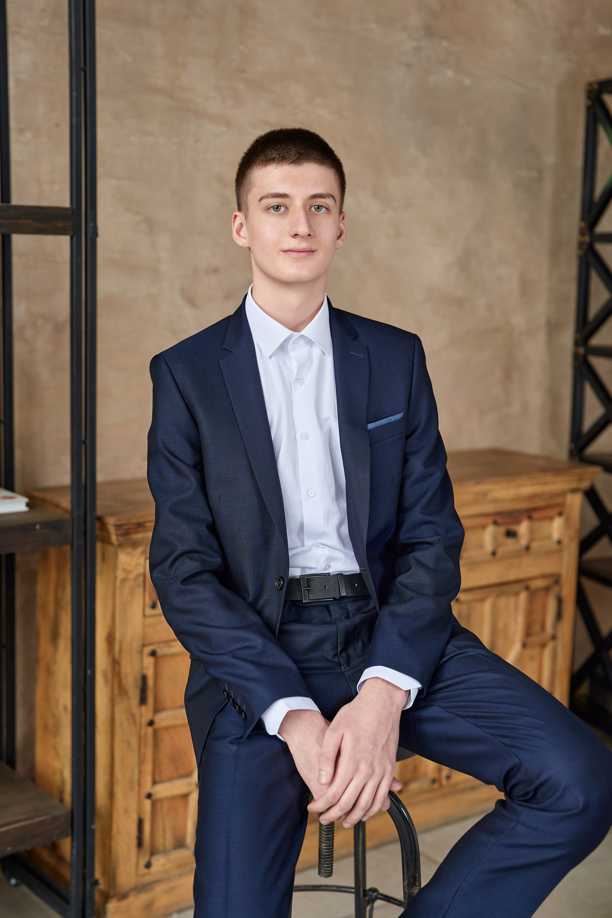 Пример фото выпускников в студии. Детский и семейный фотограф г. Москва Оксана Катаджи