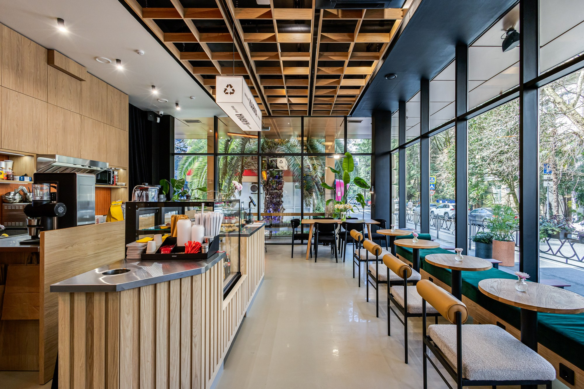 Кофейня KARMA // Сочи. Интерьерный фотограф Дмитрий Горелов