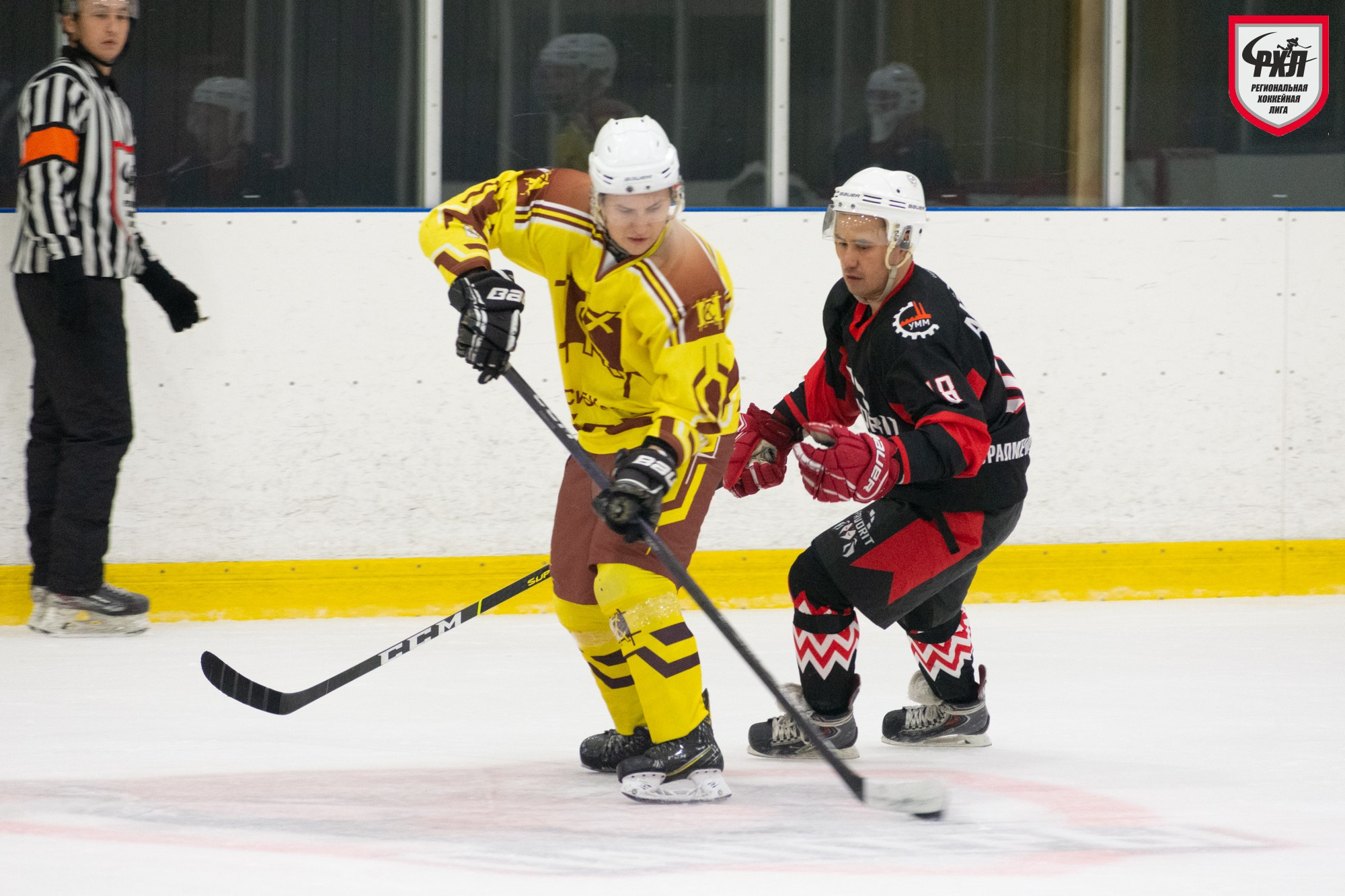 Хоккей. Фотограф Максим Буряк