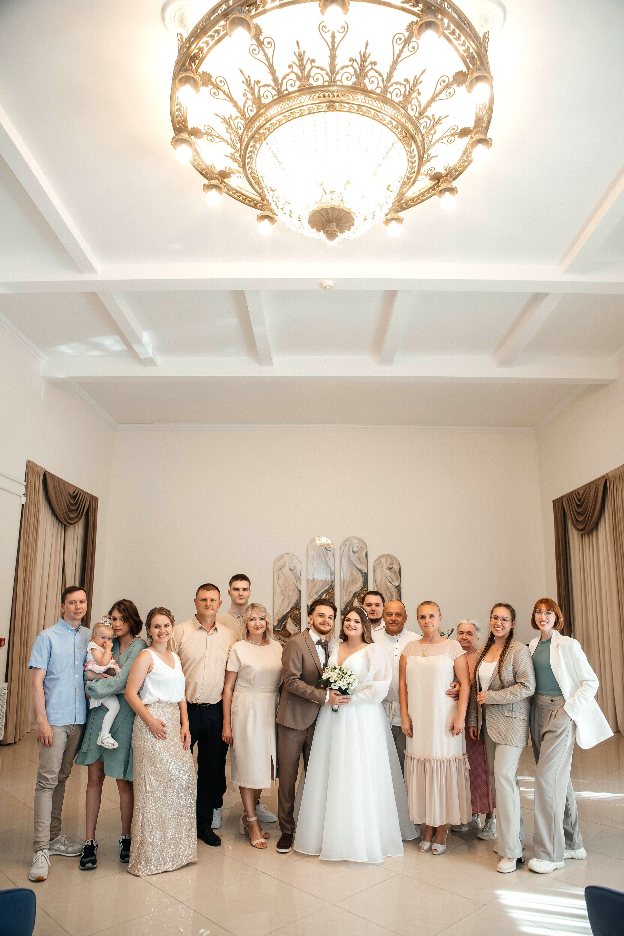 Свадебная фотосессия ВДНХ. Свадебный и семейный фотограф в Москве