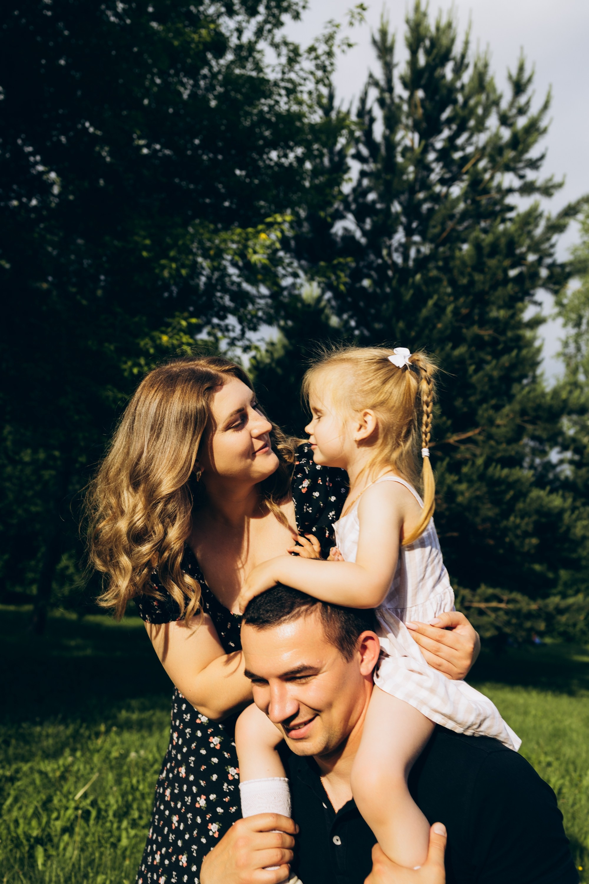 Фото пикник на Иерусалимской горе. Свадебный Фотограф в Иркутске Екатерина Елисеева