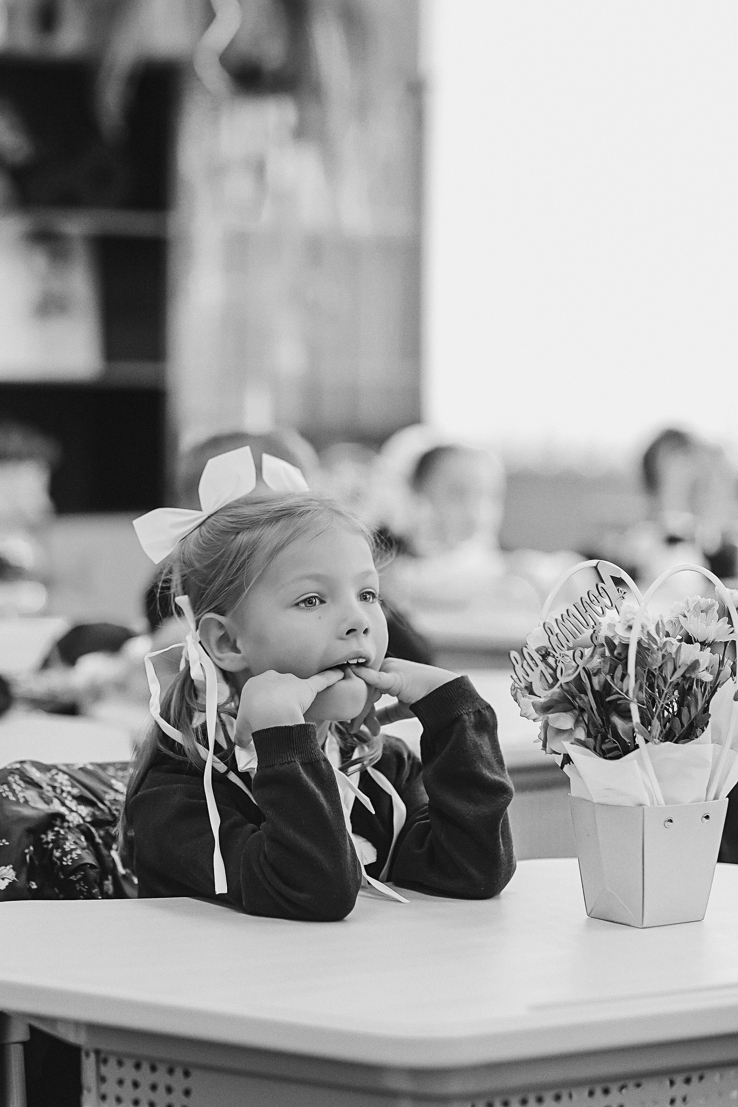 1 сентября линейка+кл час+портреты. Семейный фотограф Тюмень, фотограф на роды Салмина Мария