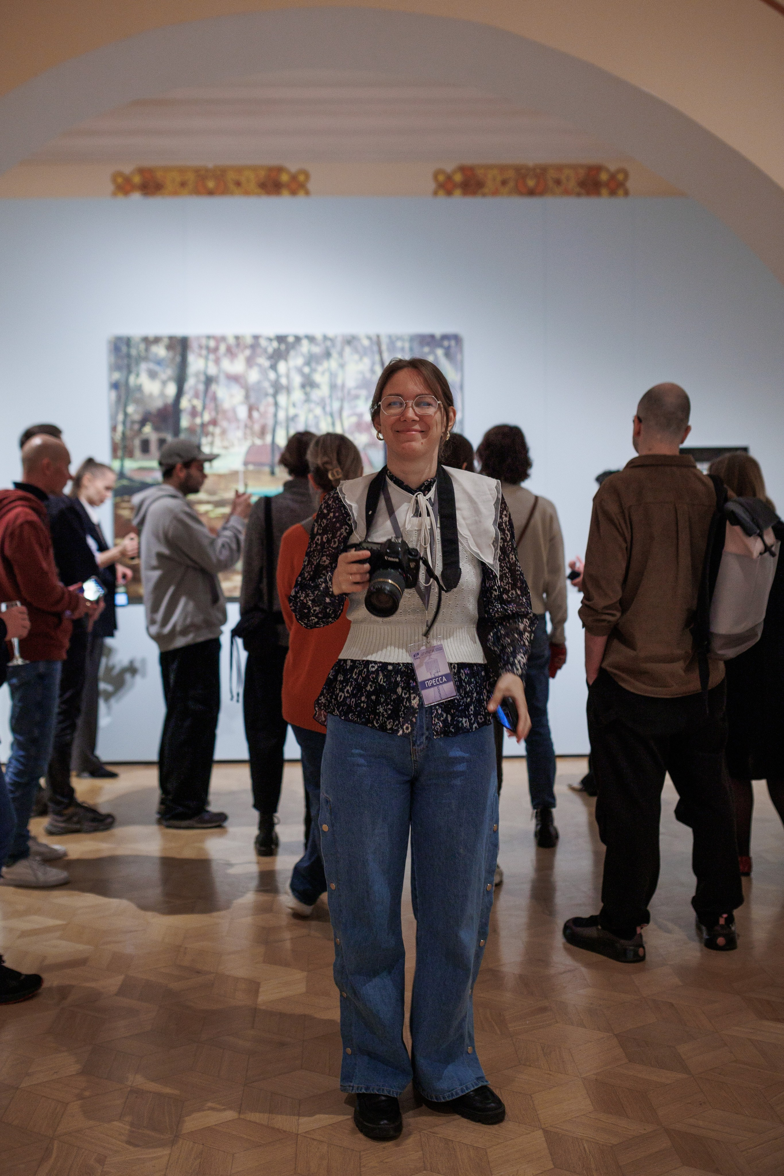 Открытие экспозиции «Путевые заметки. Привал». Фотограф городских и семейных событий Артем Карпухин