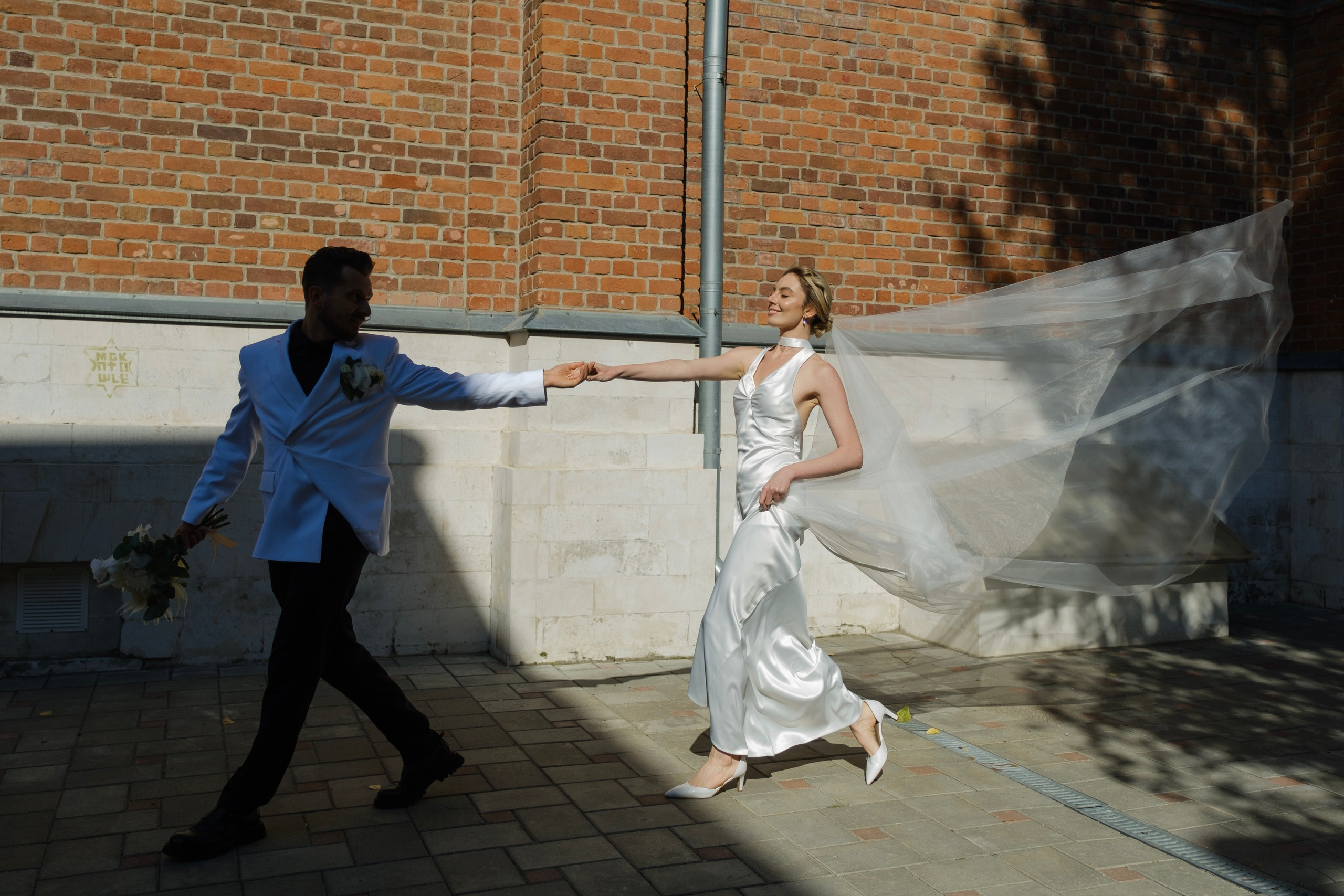 Alexander Alina. Wedding photographer