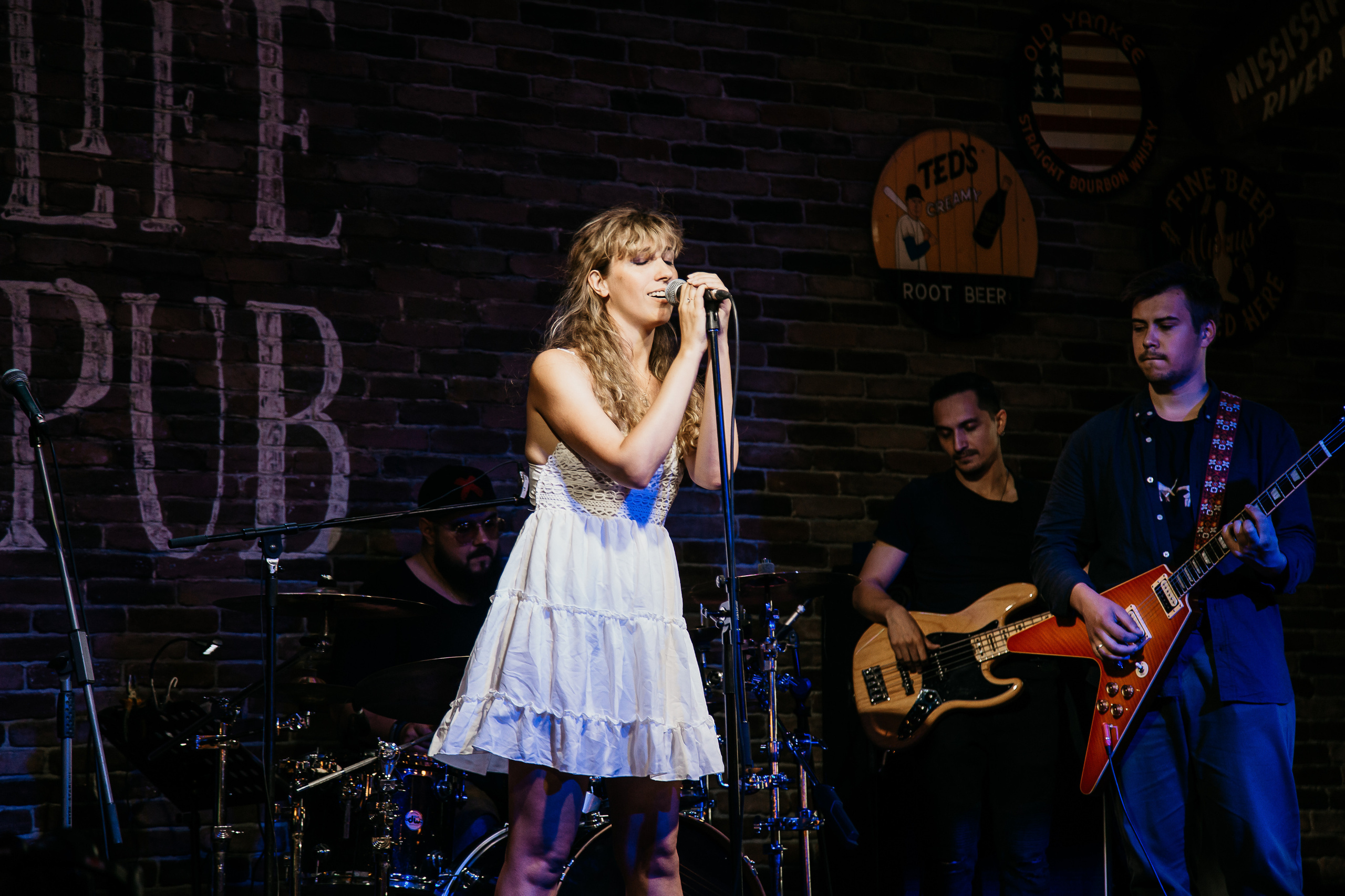 Концерт в LIFE PUB. Свадебный Семейный Репортажный фотограф в Москве