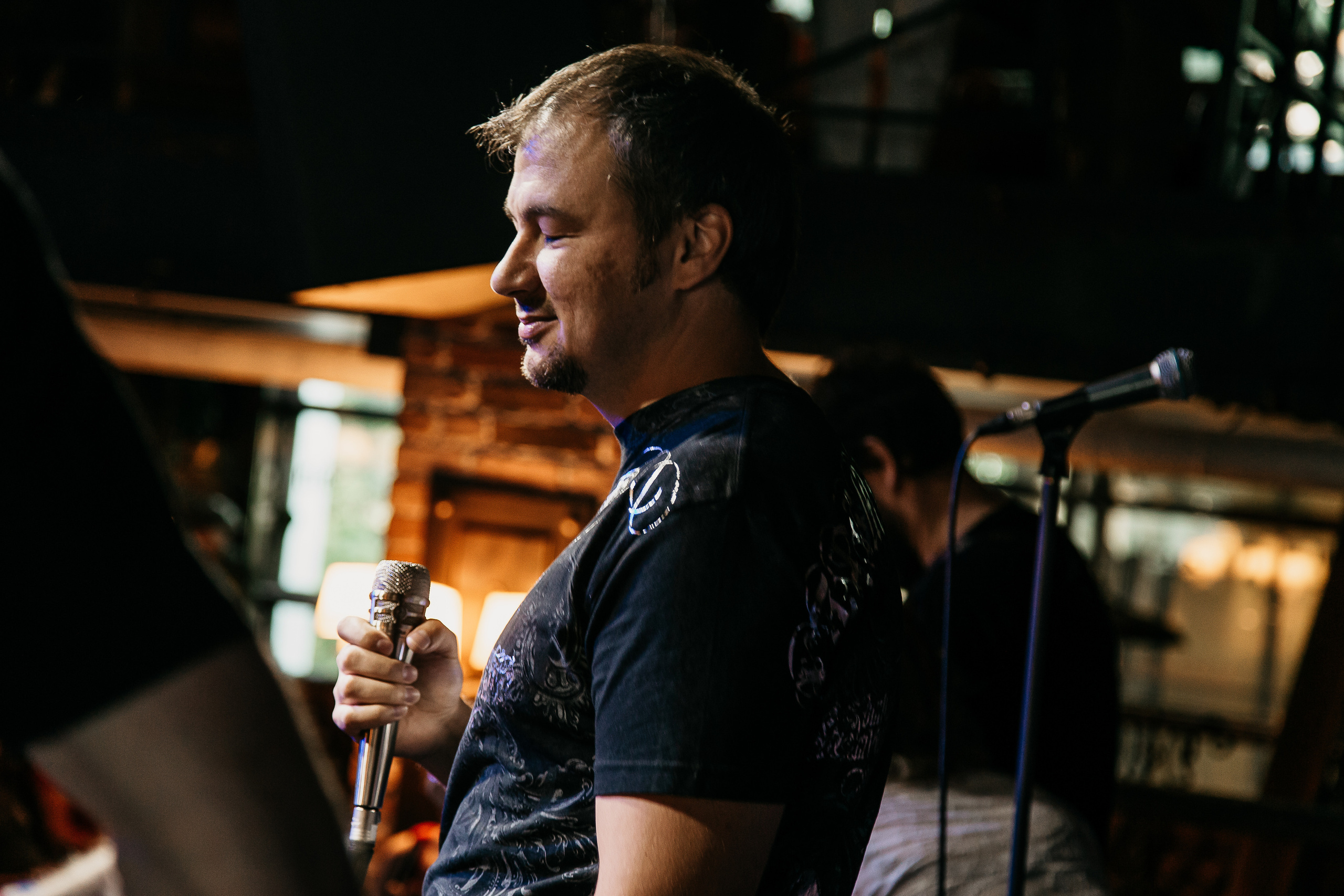 Концерт в LIFE PUB. Свадебный Семейный Репортажный фотограф в Москве