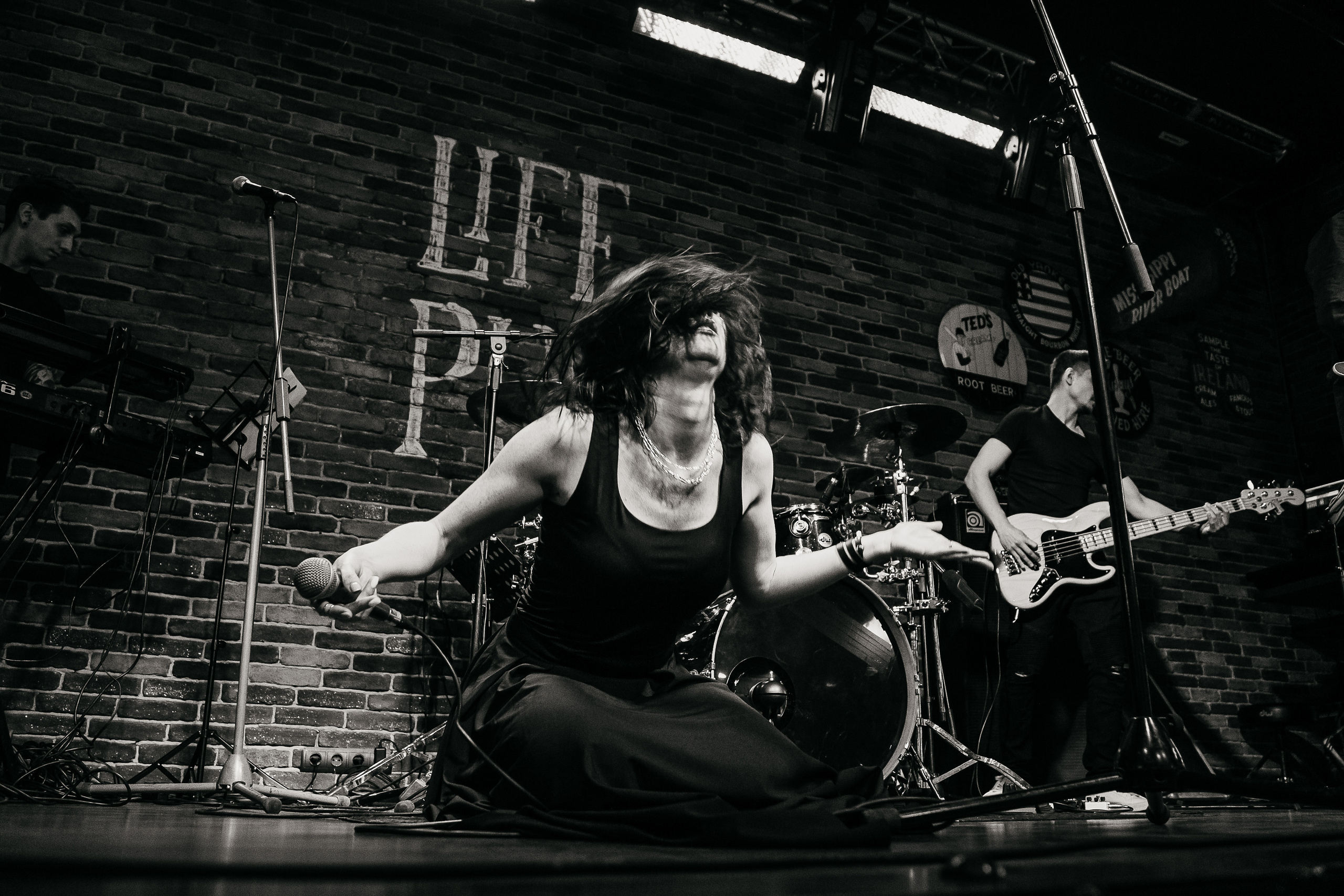 Концерт в LIFE PUB. Свадебный Семейный Репортажный фотограф в Москве