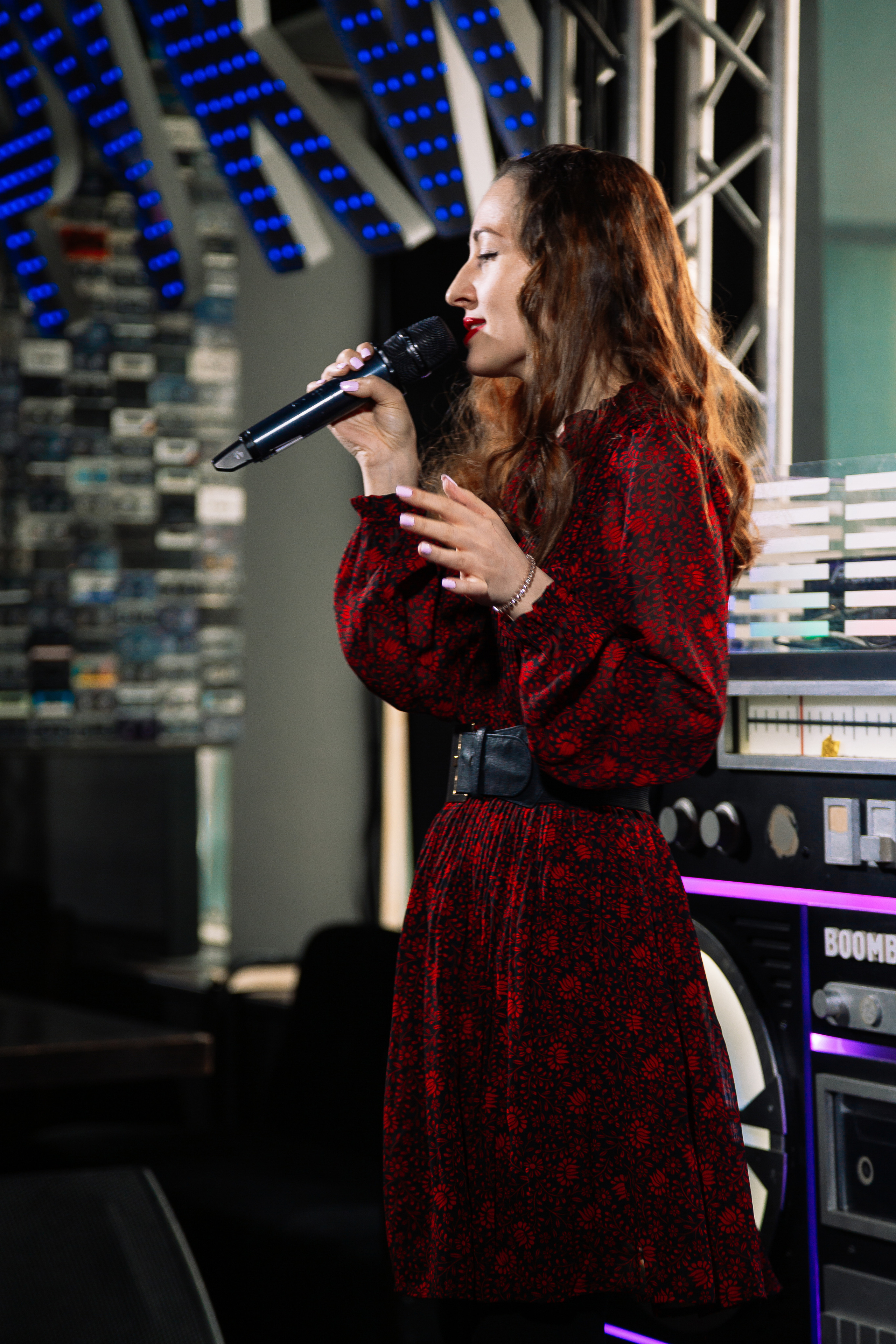 Руки в Верх бар. Свадебный Семейный Репортажный фотограф в Москве