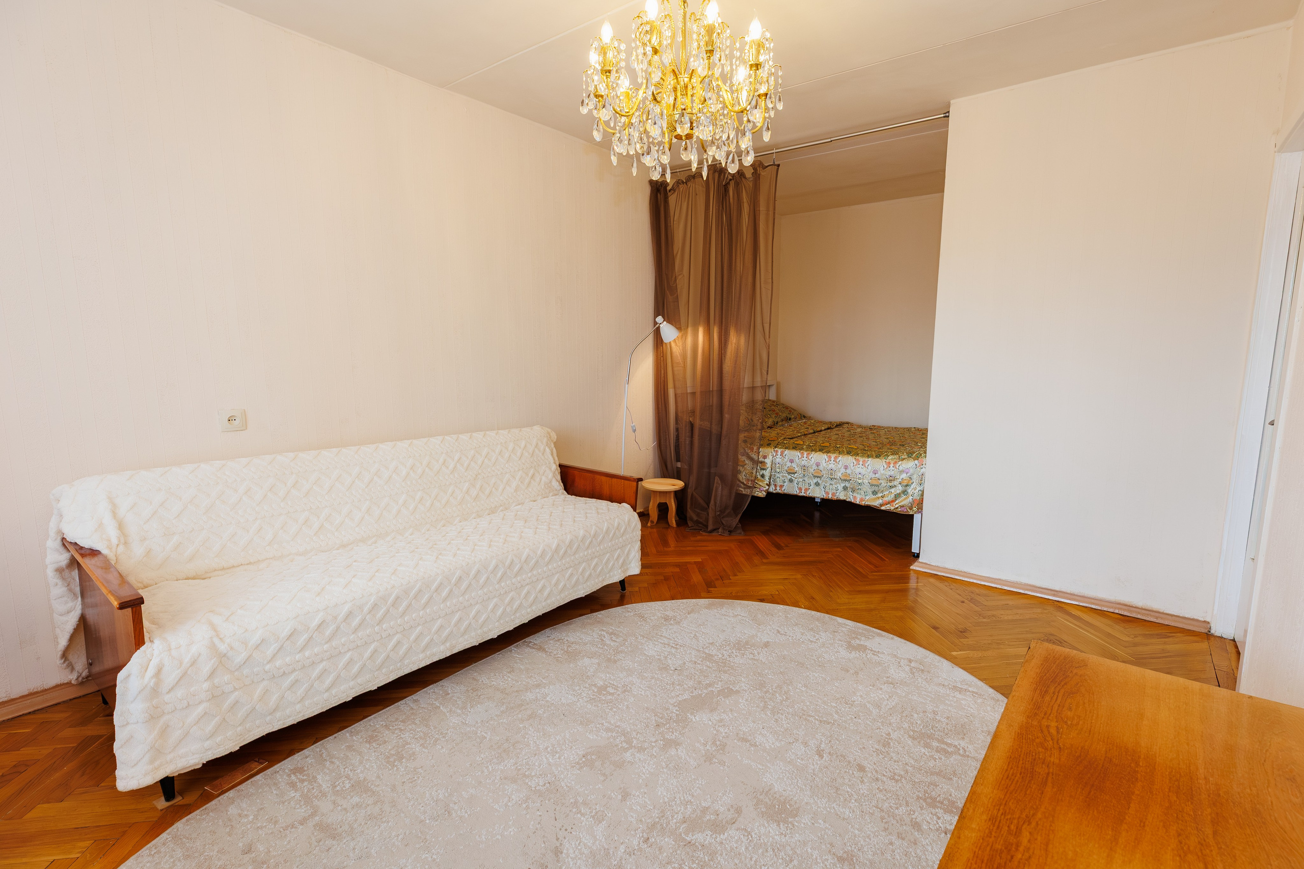 Квартира на Максима Танка. Репортажный фотограф Минск ❘ Костецкий Илья ❘ Беларусь