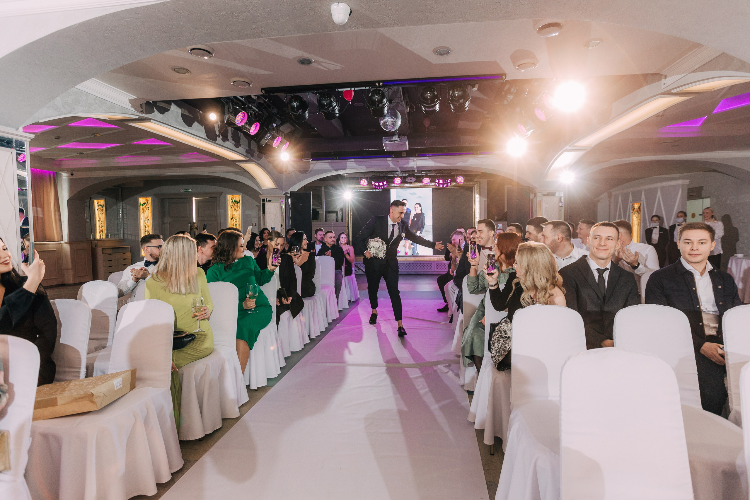 Илья и Надя Банкет. Ваш фотограф Антон Колташов город Курган Тюмень Челябинск Екатеринбург