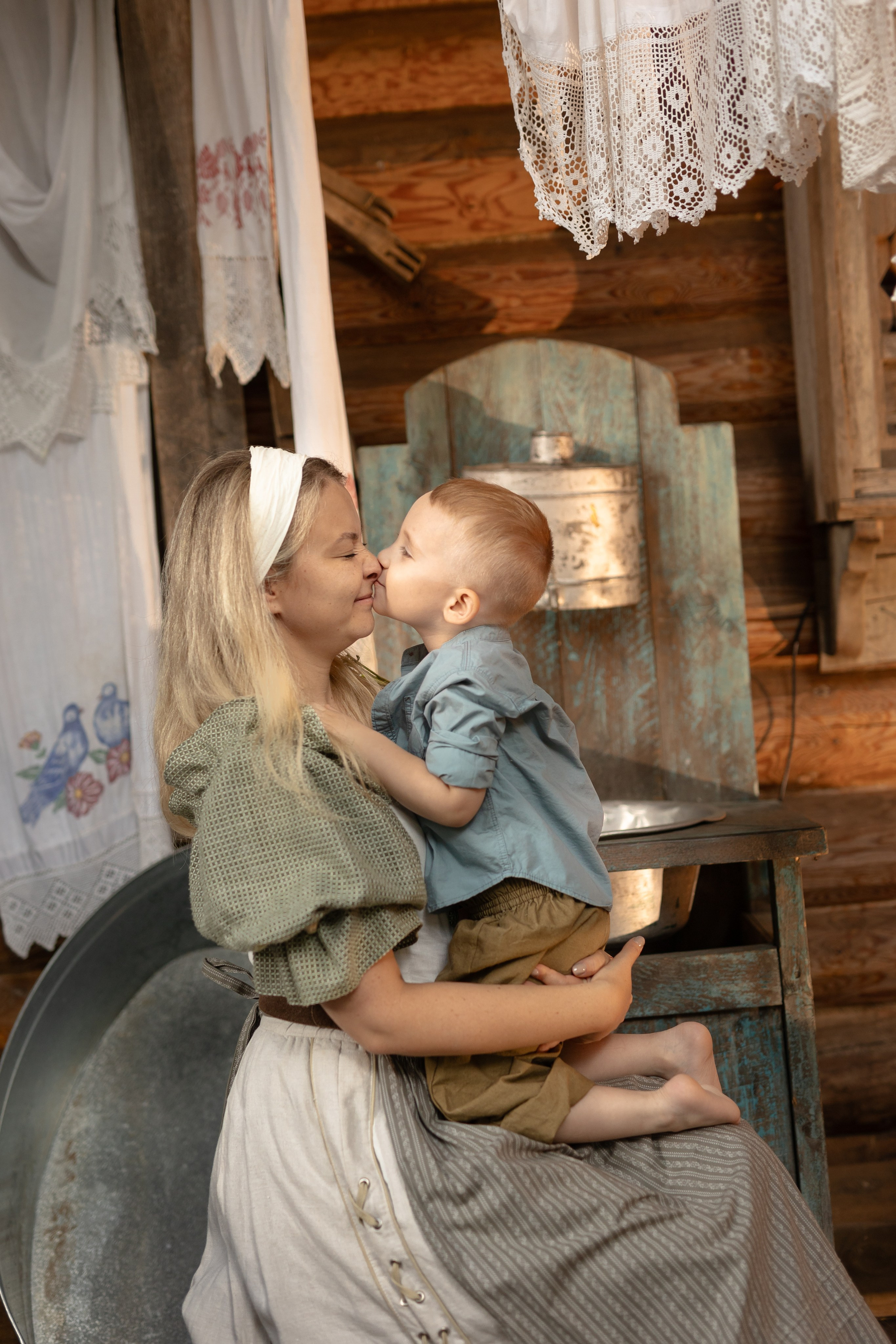 Kirja. Главная