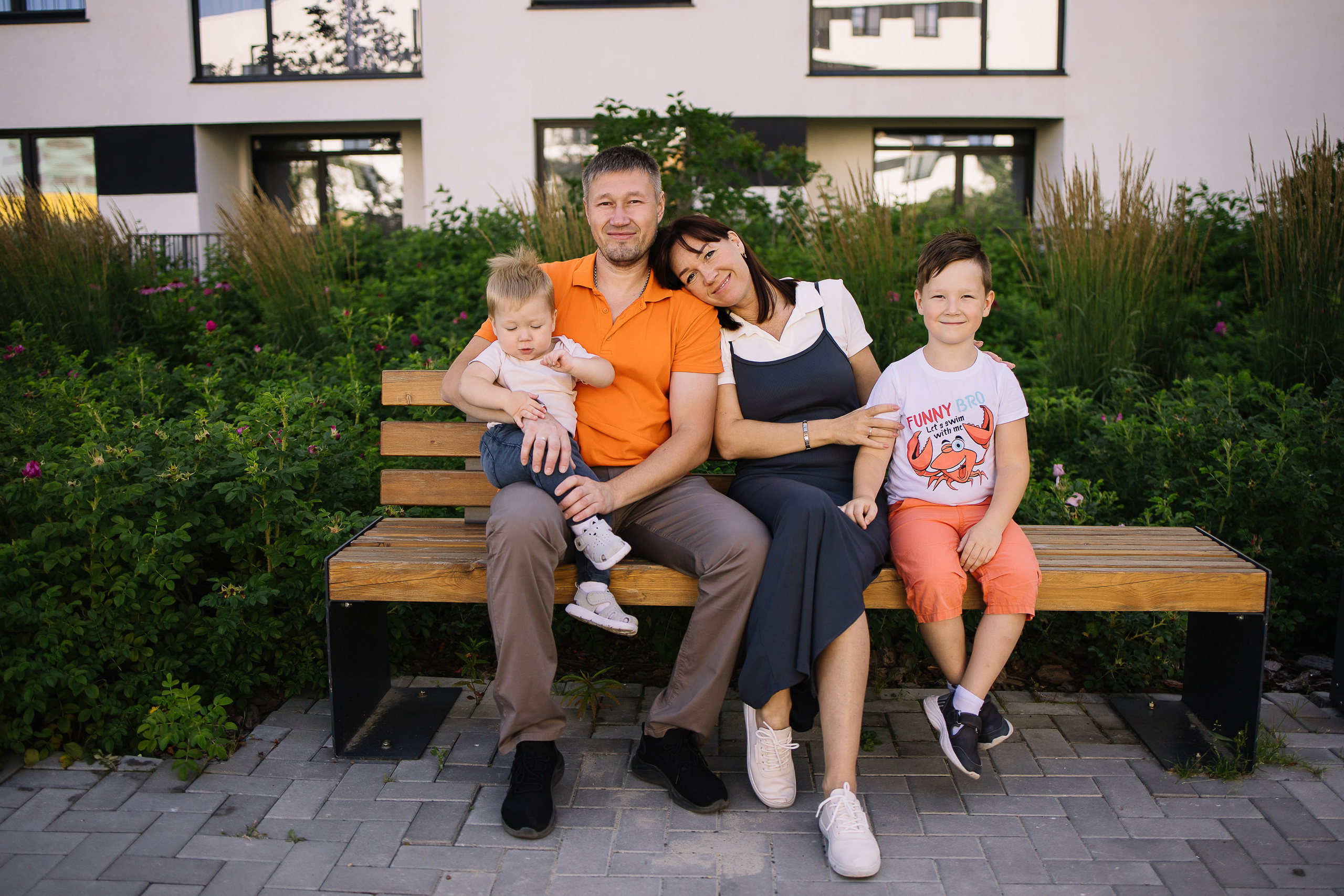 Утренняя семейная прогулка в Михайловском парк-квартале. Семейный фотограф в Томске Максимова Екатерина