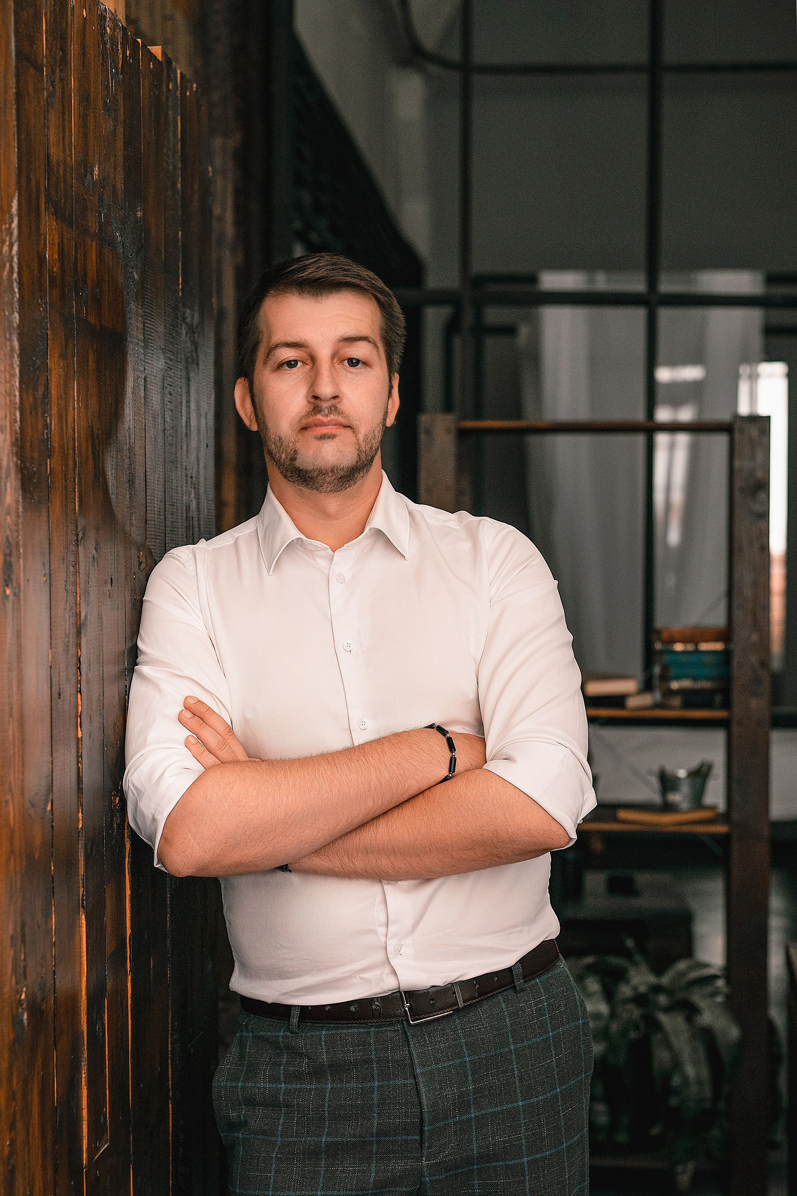 Мужской портрет. Предметный фотограф в Краснодаре Вера Капитанова. Предметная съёмка