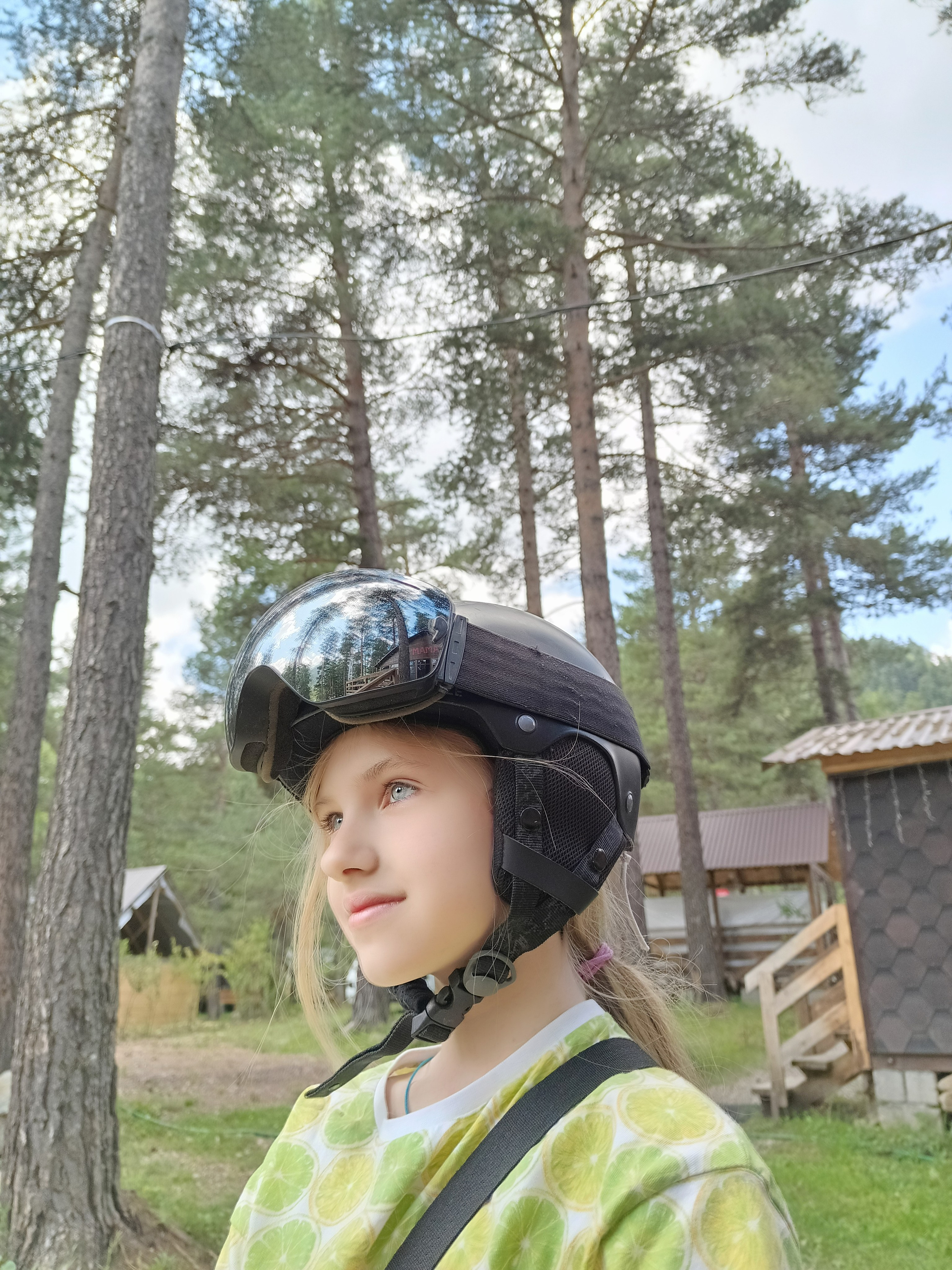 Эльбрус 2023 Маша Саша Дима. Заставка