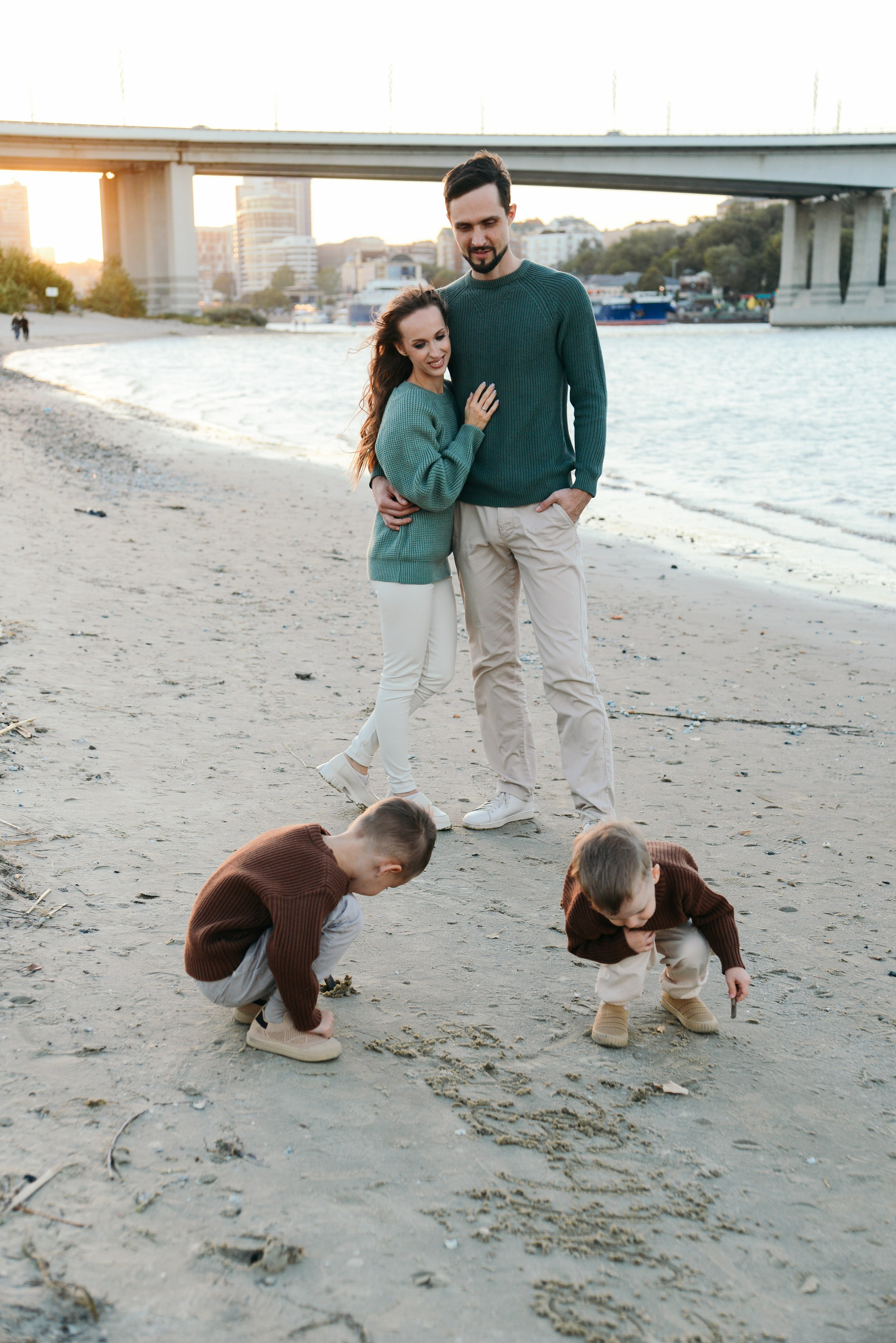Сентябрьским теплым вечером. Фотограф Ярута Оксана / Ростов-на-Дону