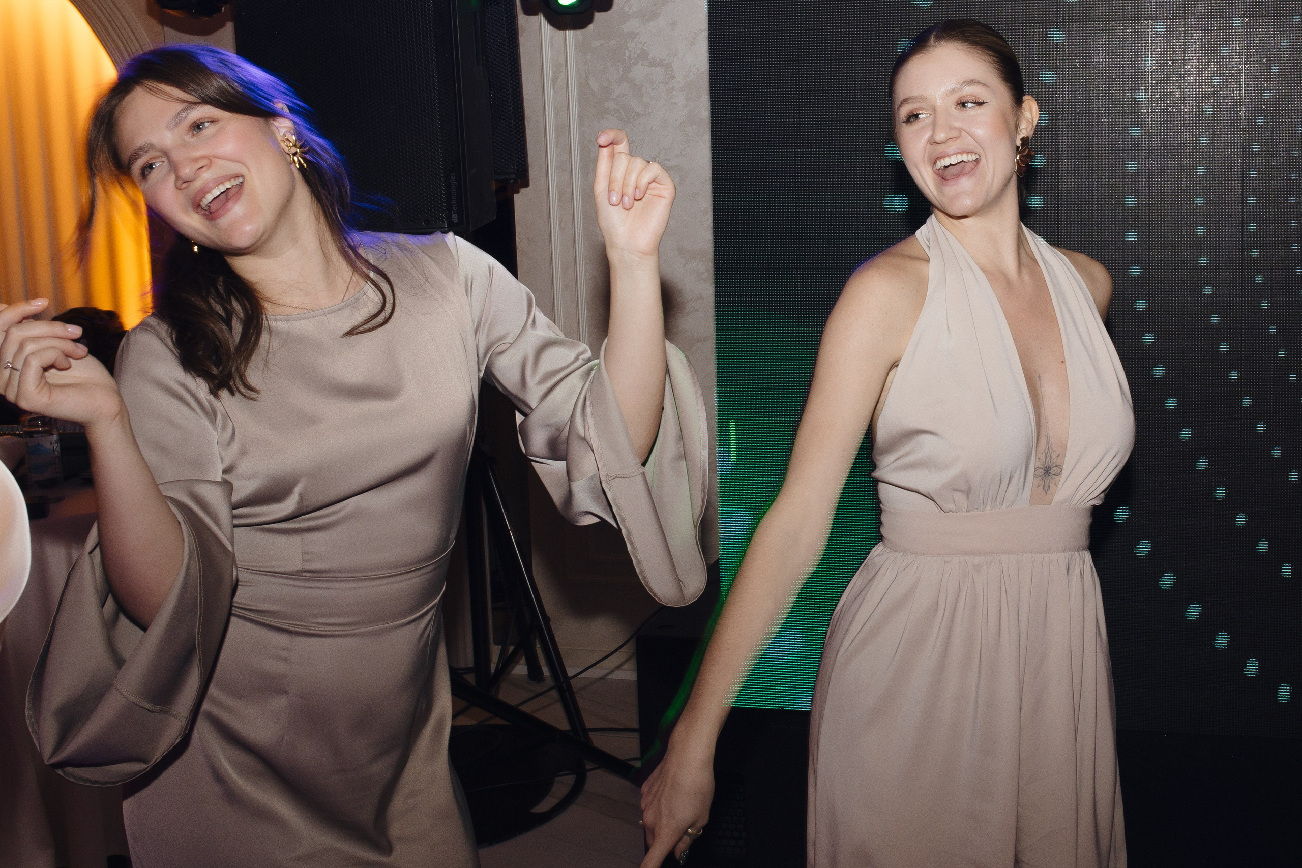 Банкет (Кристина&Алексей). Свадебные фотографы в г. Сургут Маркова Наталья и Замахина Елена