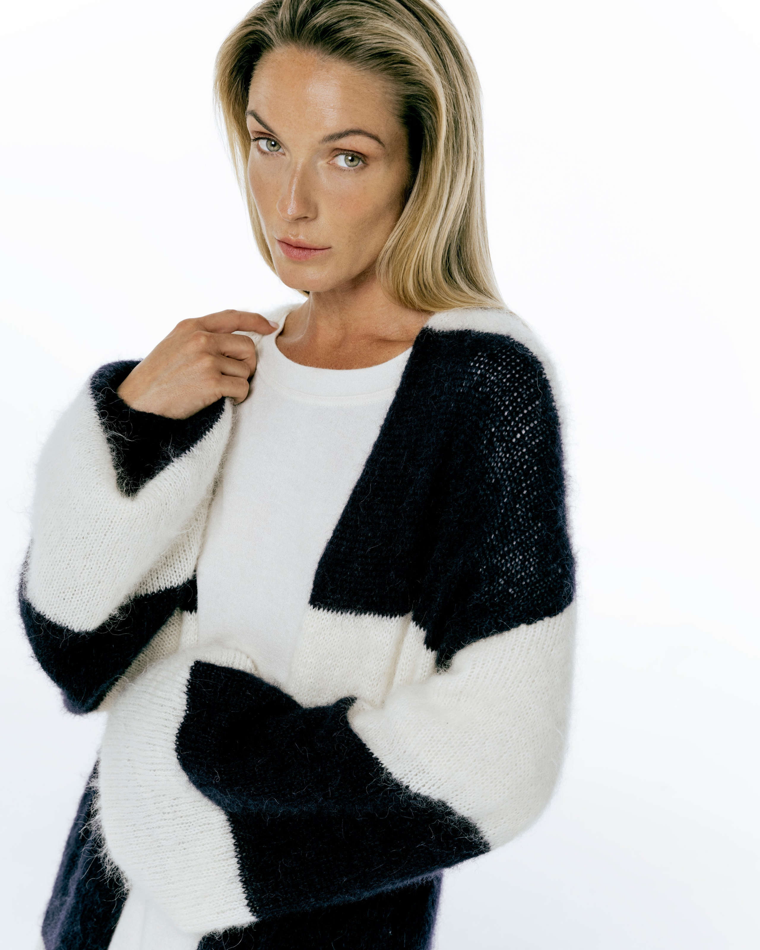 Для бренда Date. Фотограф для людей и их брендов