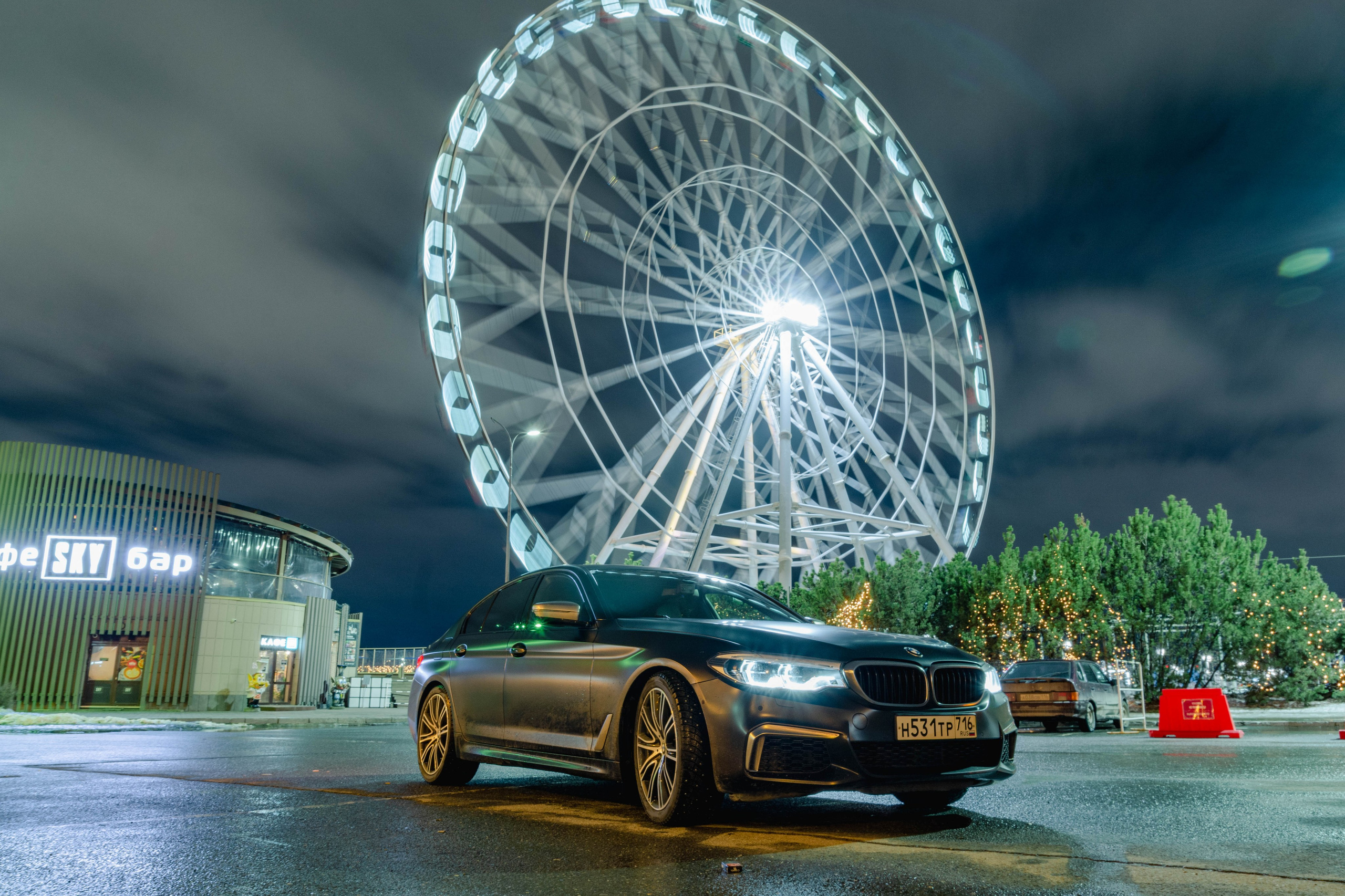 Автомобили