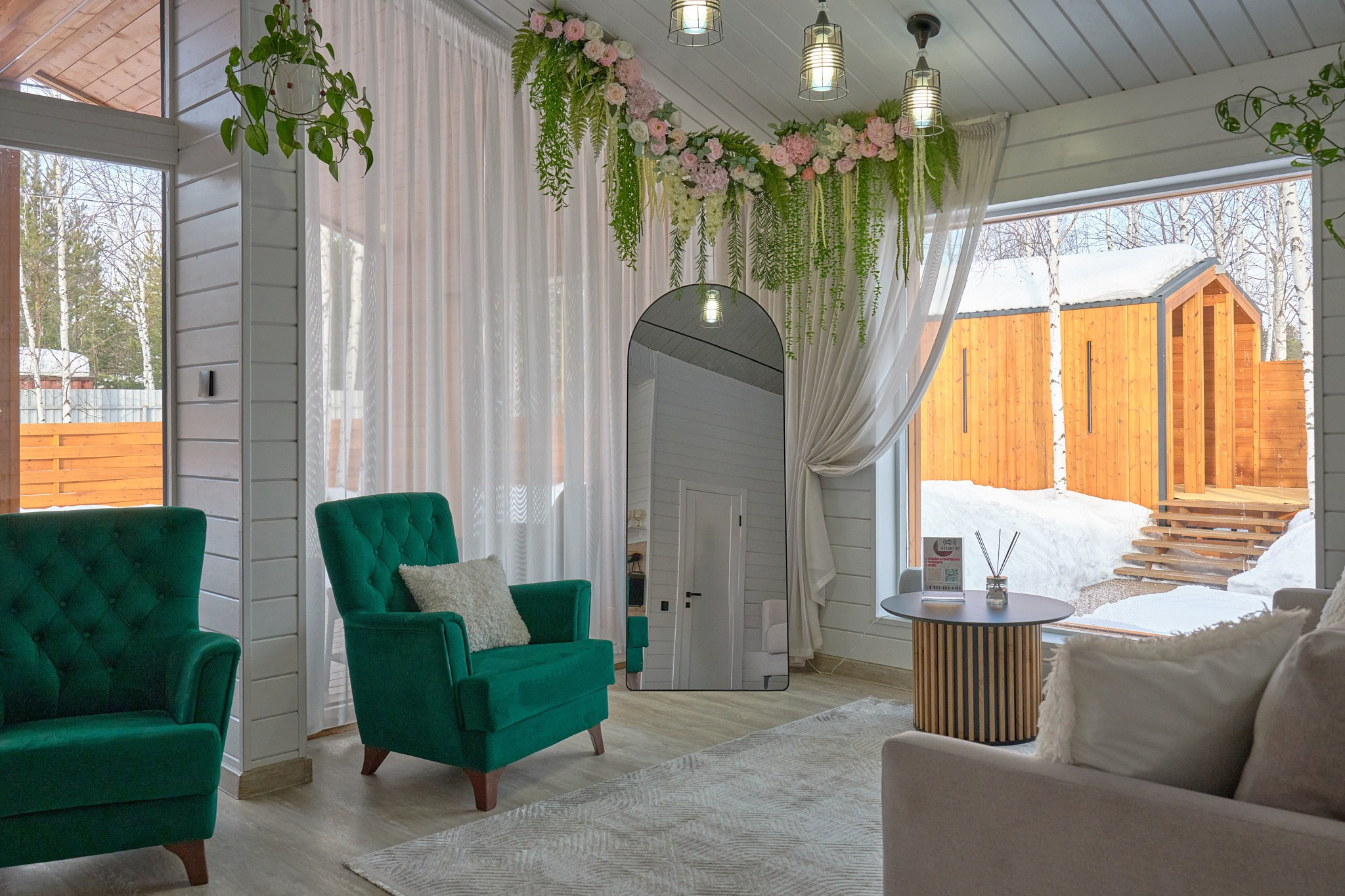 Интерьерная съемка в Сургуте. Студия по производству фото- и видео-контента «АППЕРТУРА»