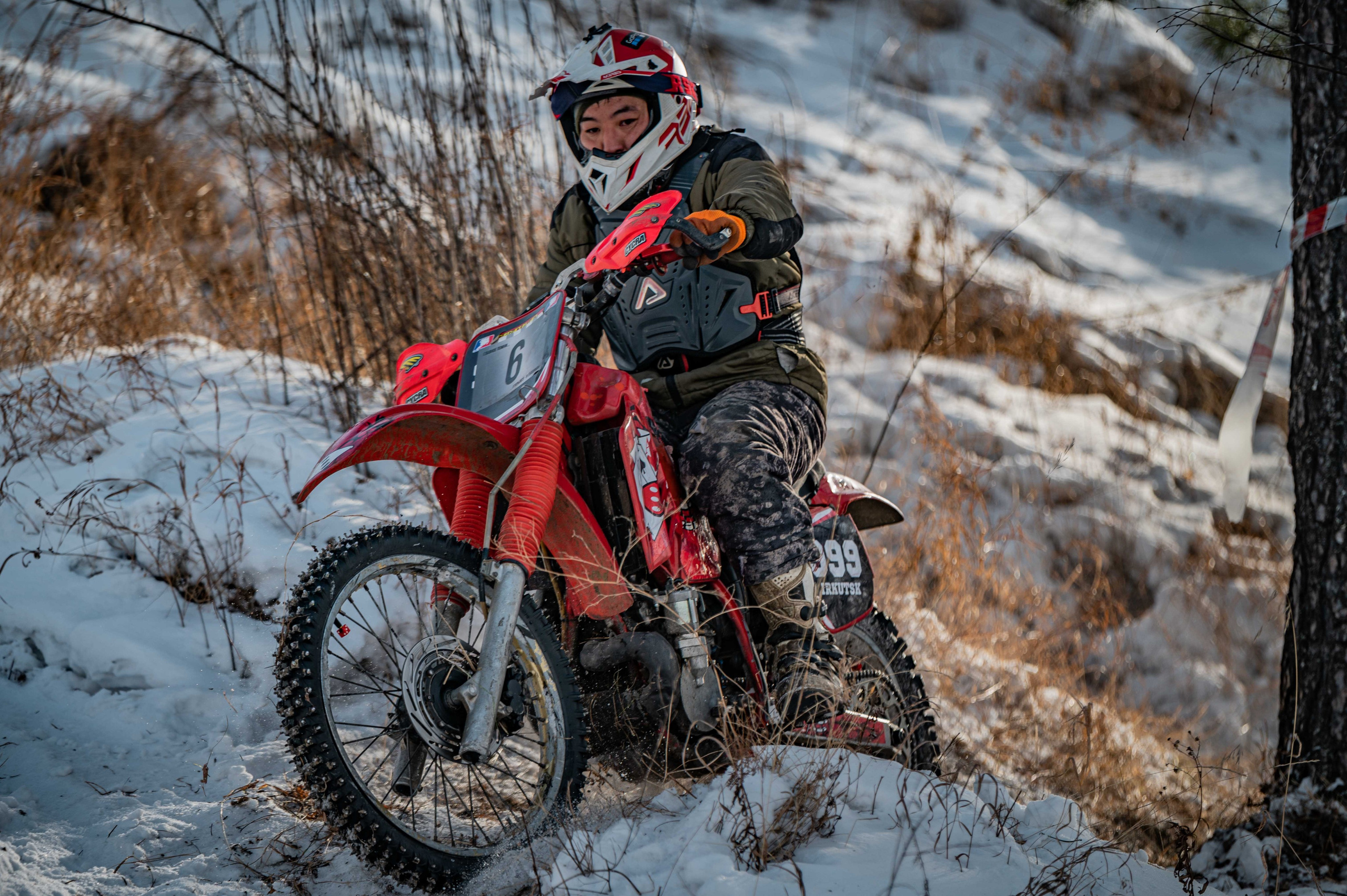 Мотокросс 23.02.2024. Портретный фотограф в Ангарске Артём Иванов