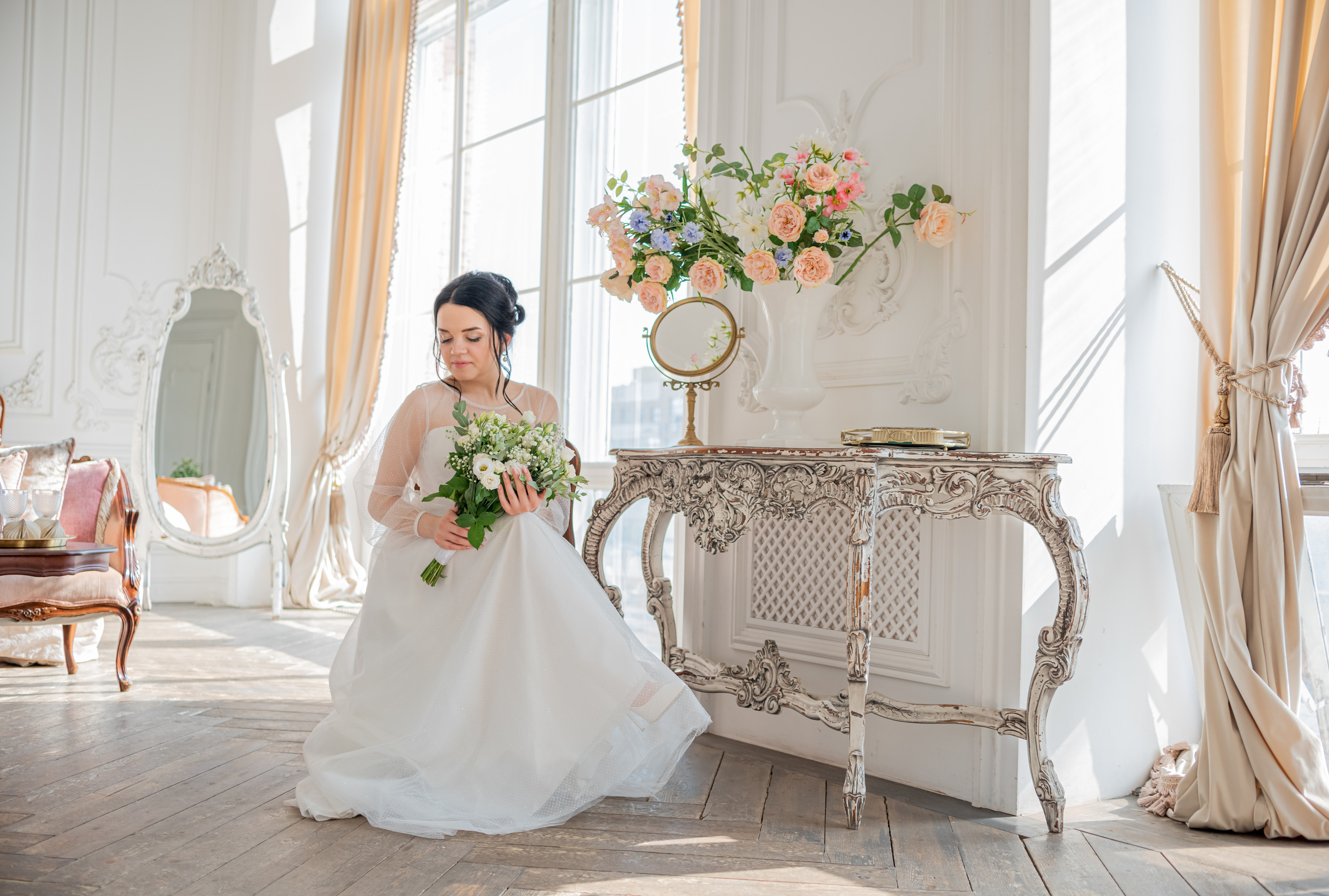 Свадебная фотосессия в студии Электрозавода