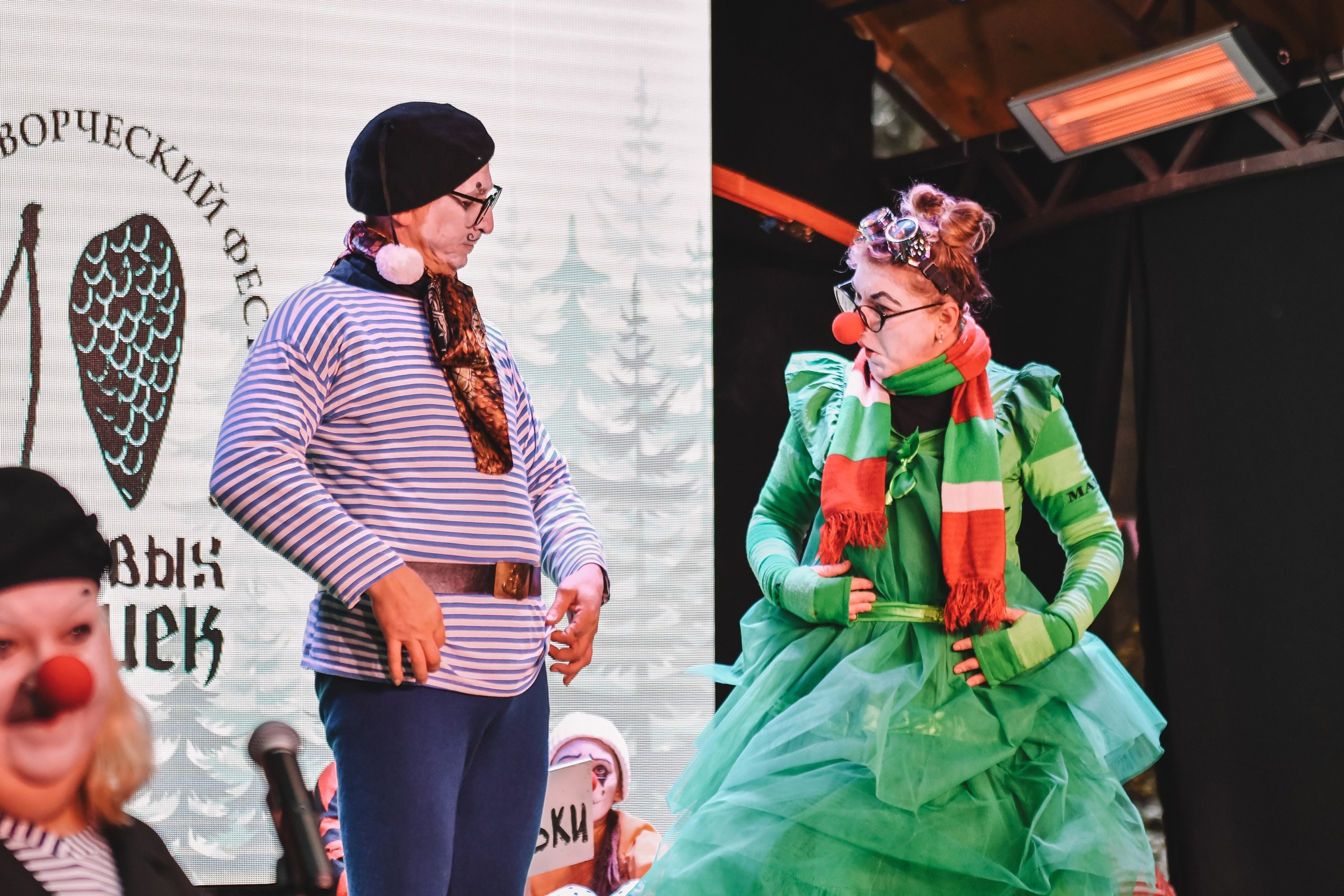 10 сосновых шишек. Kirillova Studio — мастерская декора и событий Юли Кирилловой