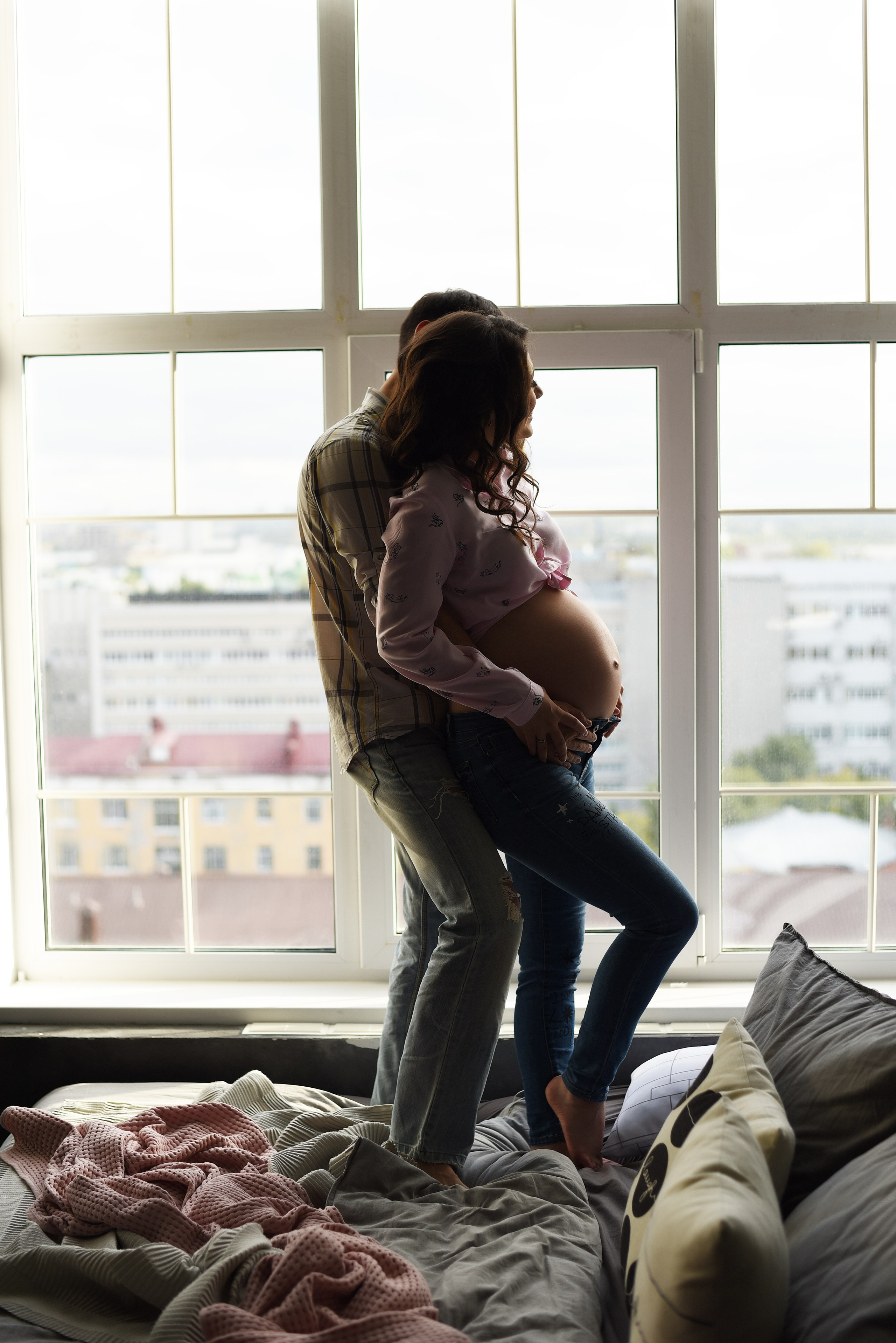 Фотосессия беременности студийная съемка. Свадебный, семейный, детский, контент фотограф в Омске Максим Ильин