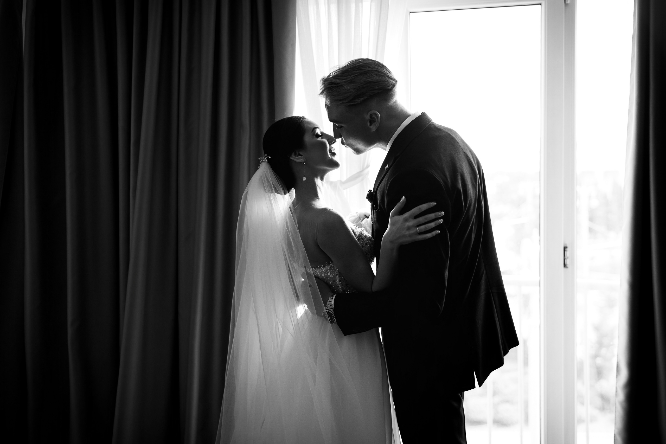 Анонс свадьбы для Ольги и Романа. Свадебный фотограф в Крыму и Севастополе Ольга Баскакова