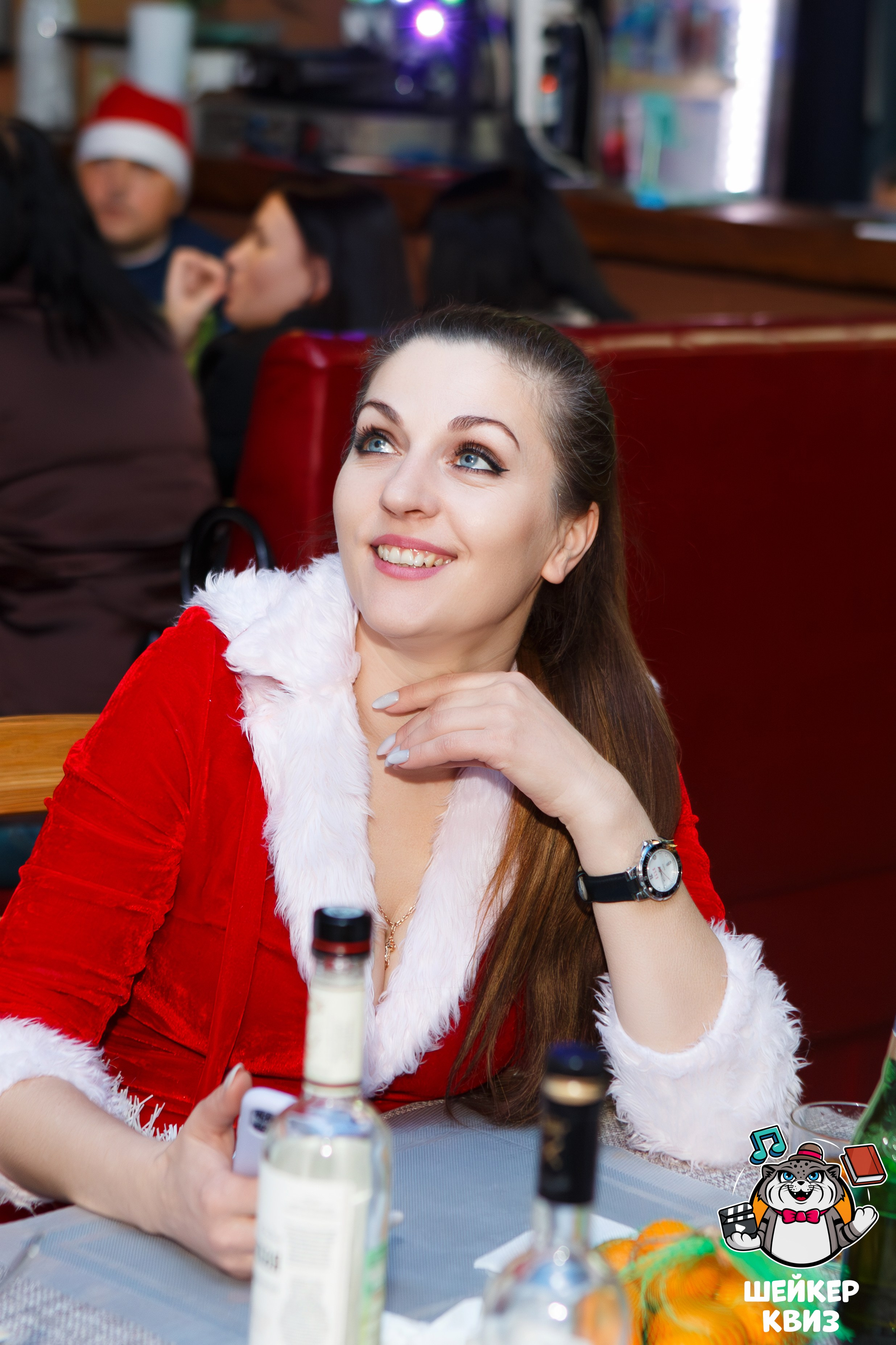 Новогодняя атмосфера квиза в Мценске от репортажного фотографа Николая Богатырева - bogatyrevphoto.ru 
