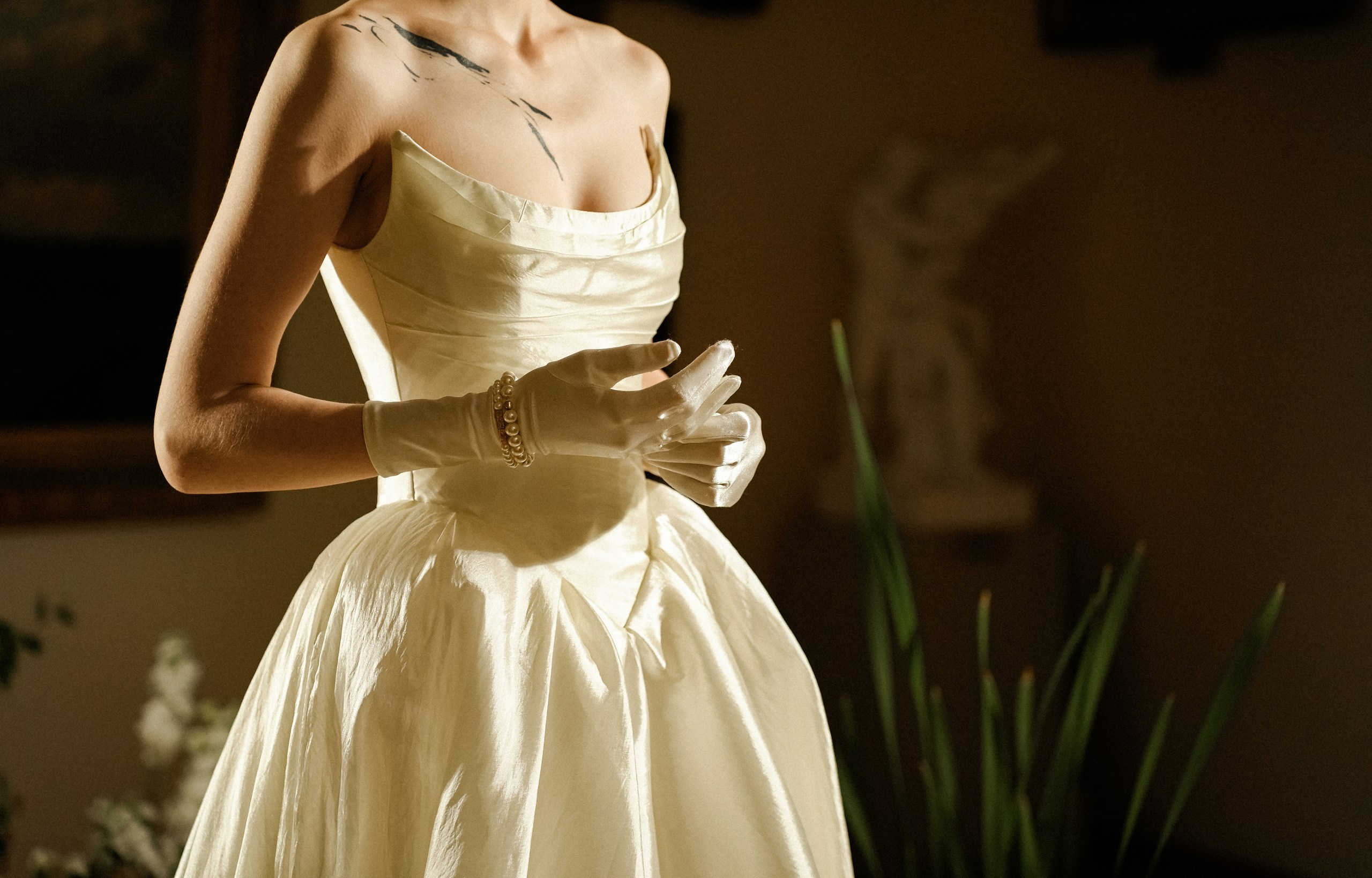 Love in Broken museum. Свадебный фотограф и видеограф в Ростове-на-Дону. Максим и Наталья Лебедевы