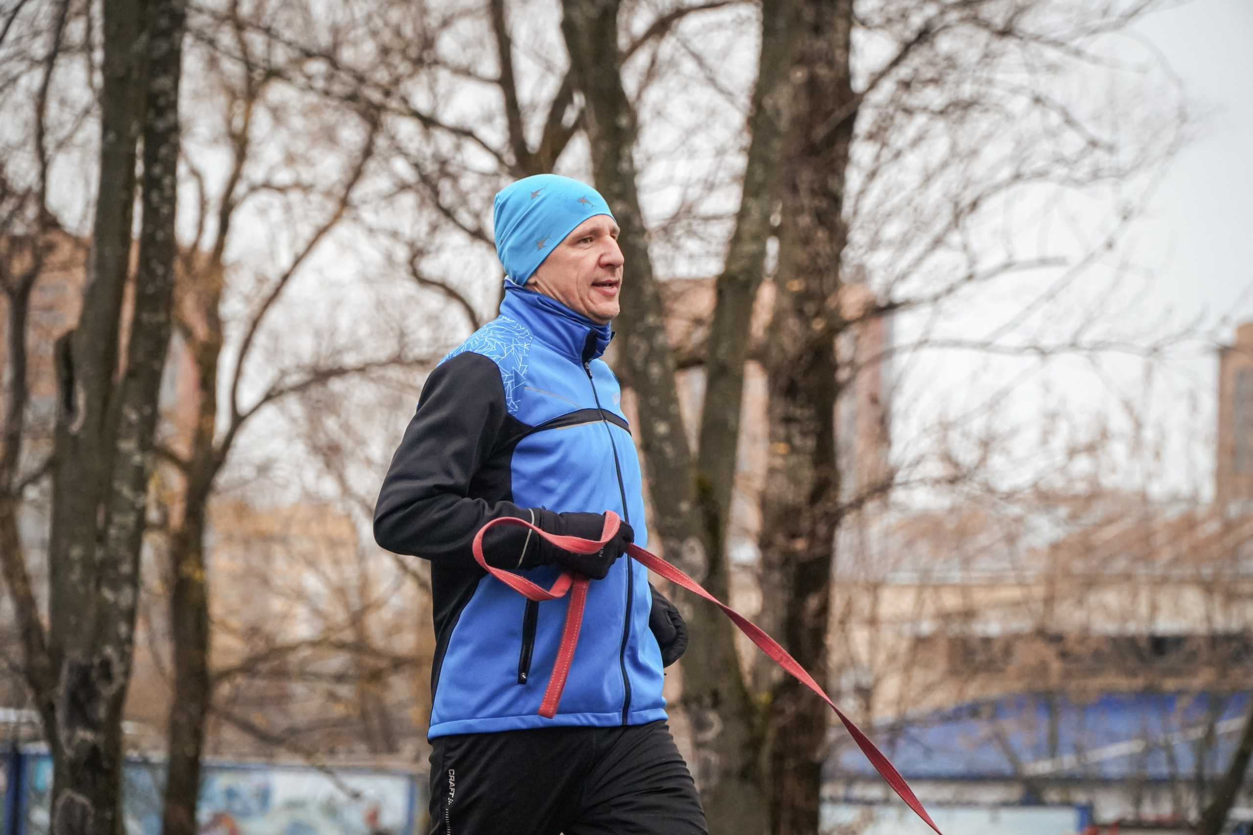 5 вёрст Реутов 16.11.2024. Роман Капилюшов. Бег. Фото. Видео. г. Люберцы