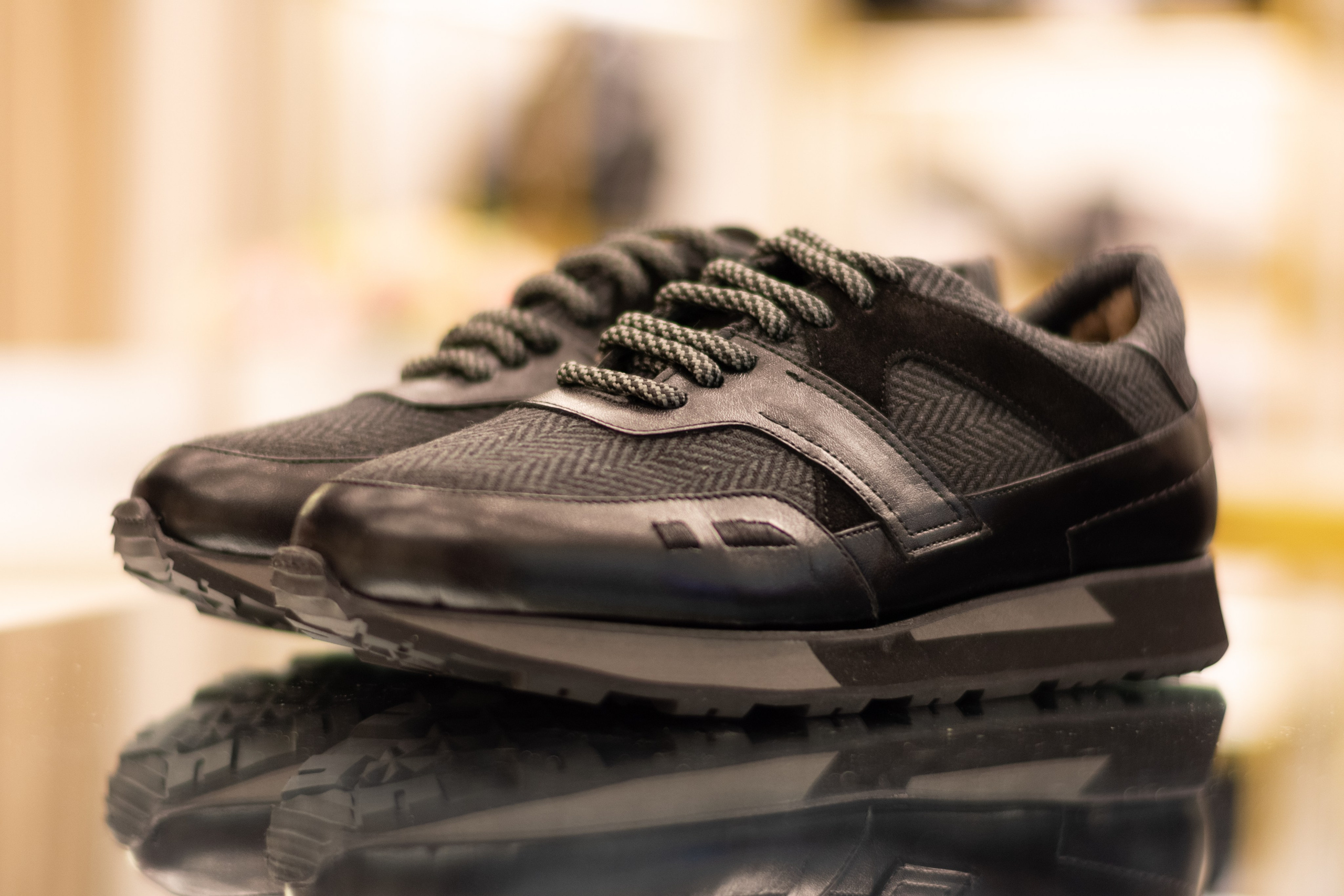 Для организаций. Предметная фотосессия для обувного магазина Capsula. Фотограф/видеограф Богдан Голованов