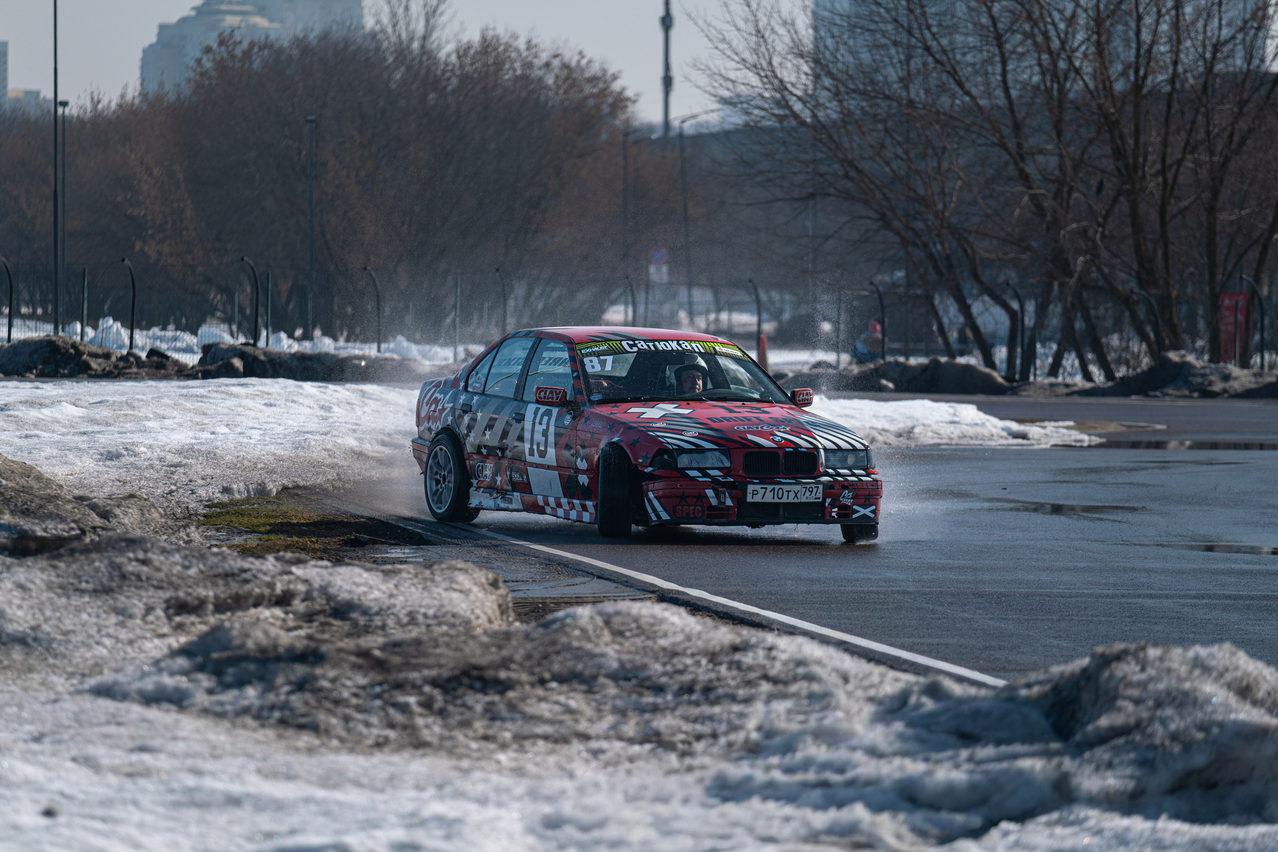 Спортивная автомобильная съемка. Malenkyia