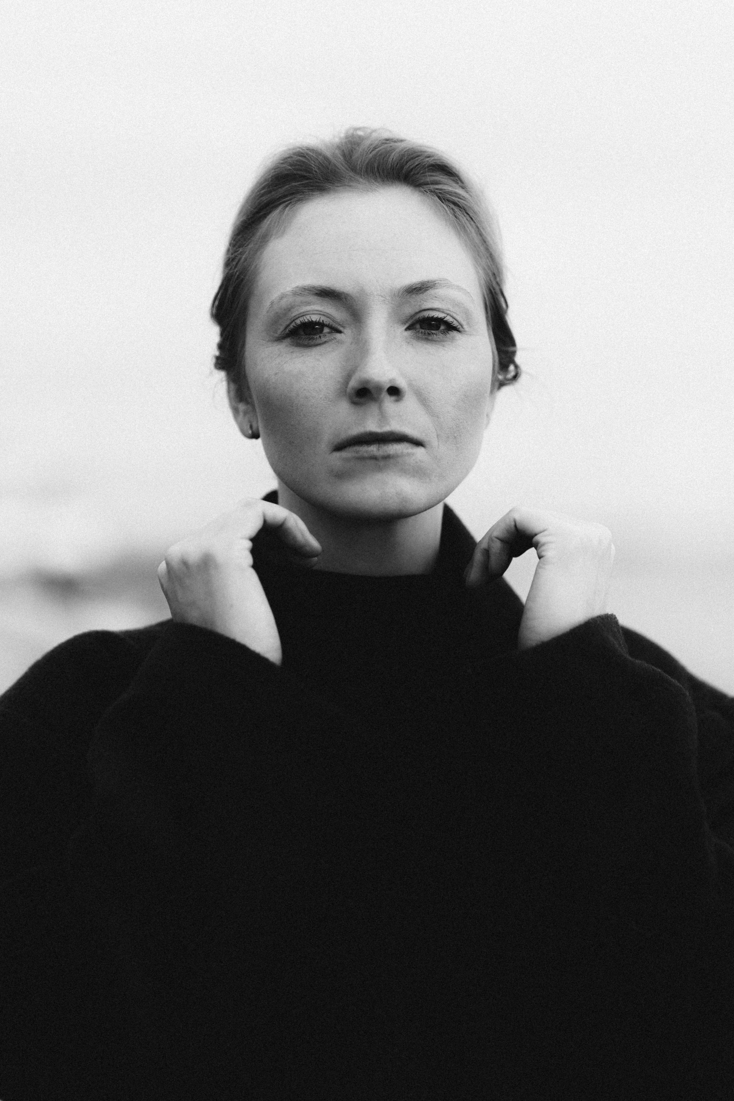 I’m Julia Idamzhapova, a photographer based in Lisbon, creating natural and timeless images