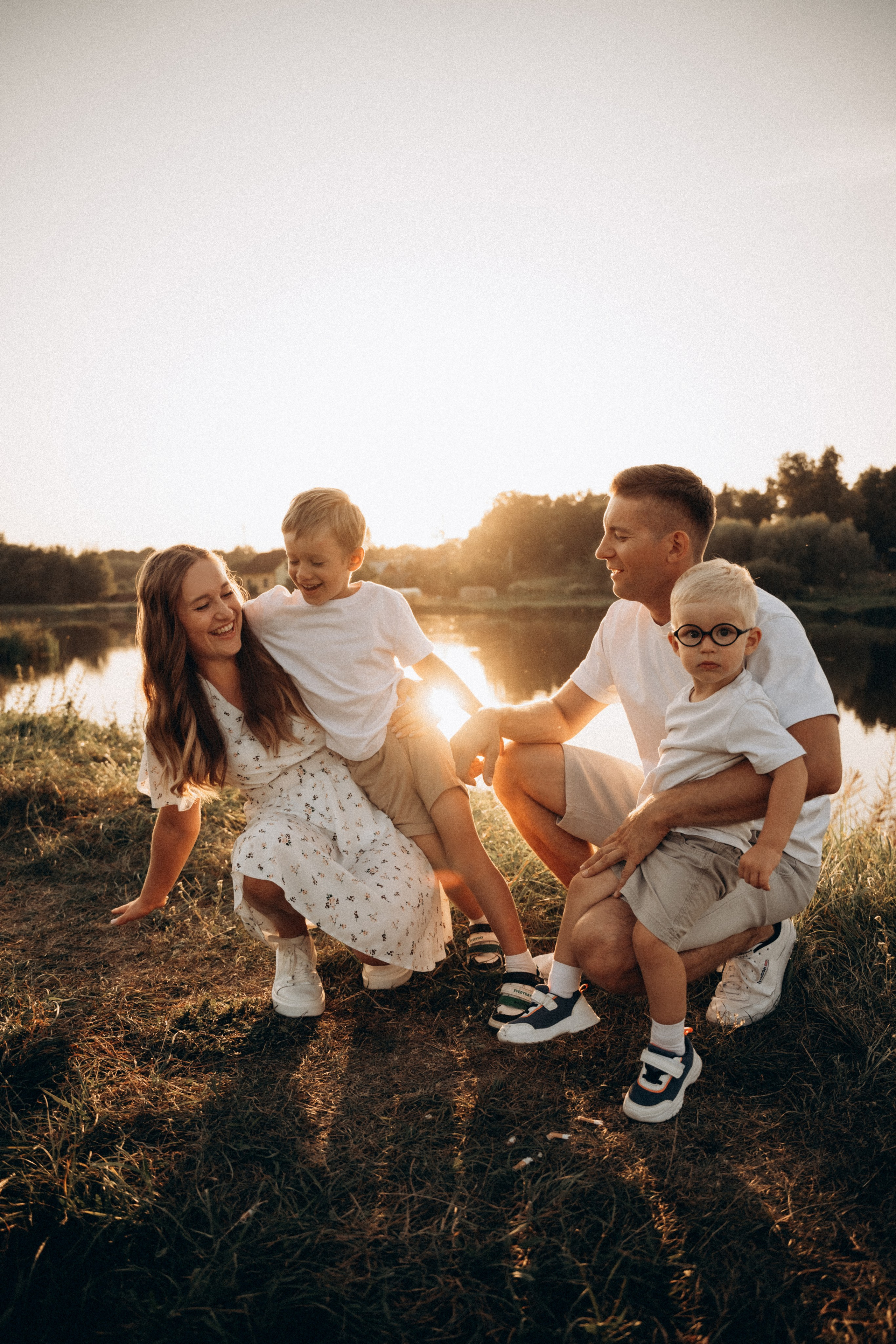 Марина, Саша, Максим и Дениска. Фотограф Мария Миллс | Минск