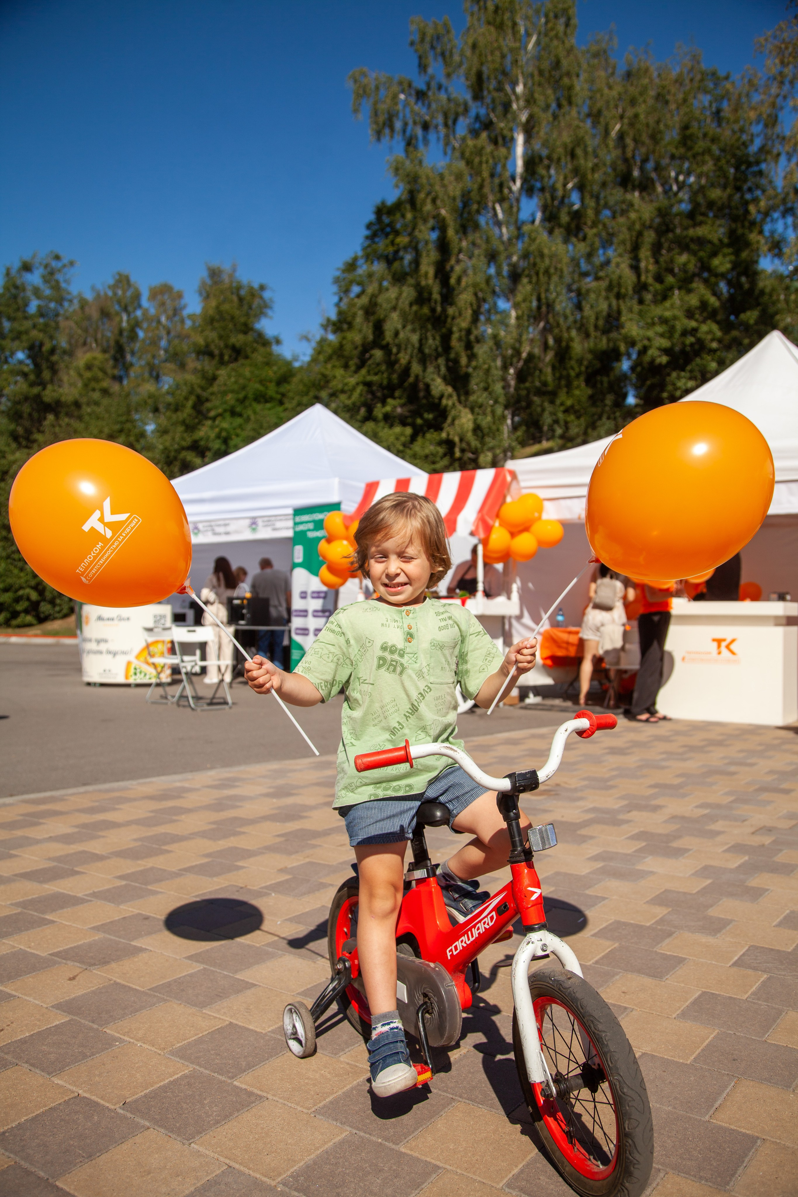Теплоком — Фестиваль энергосбережния и экологии #Вместеярче. Двойняшки-фотографы Анна и Анастасия в Санкт-Петербурге