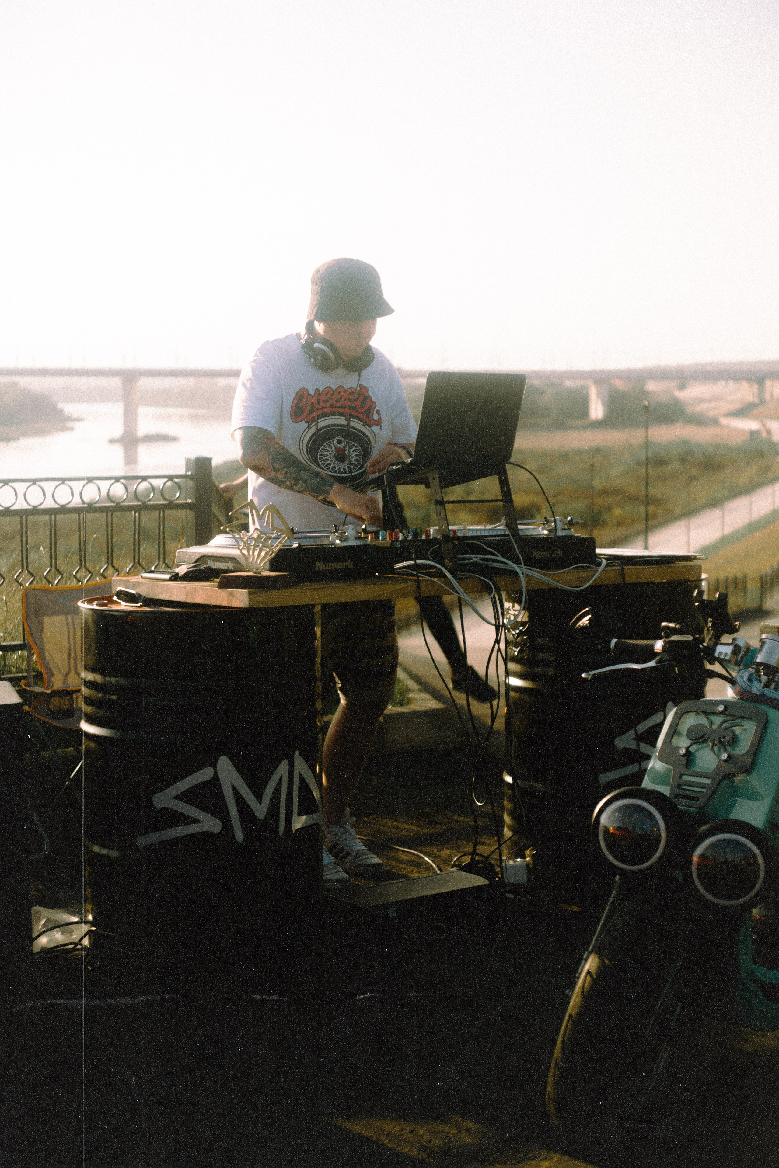 Репортажная фотосъёмка SMD Weekend в Калуге обработанные под плёнку