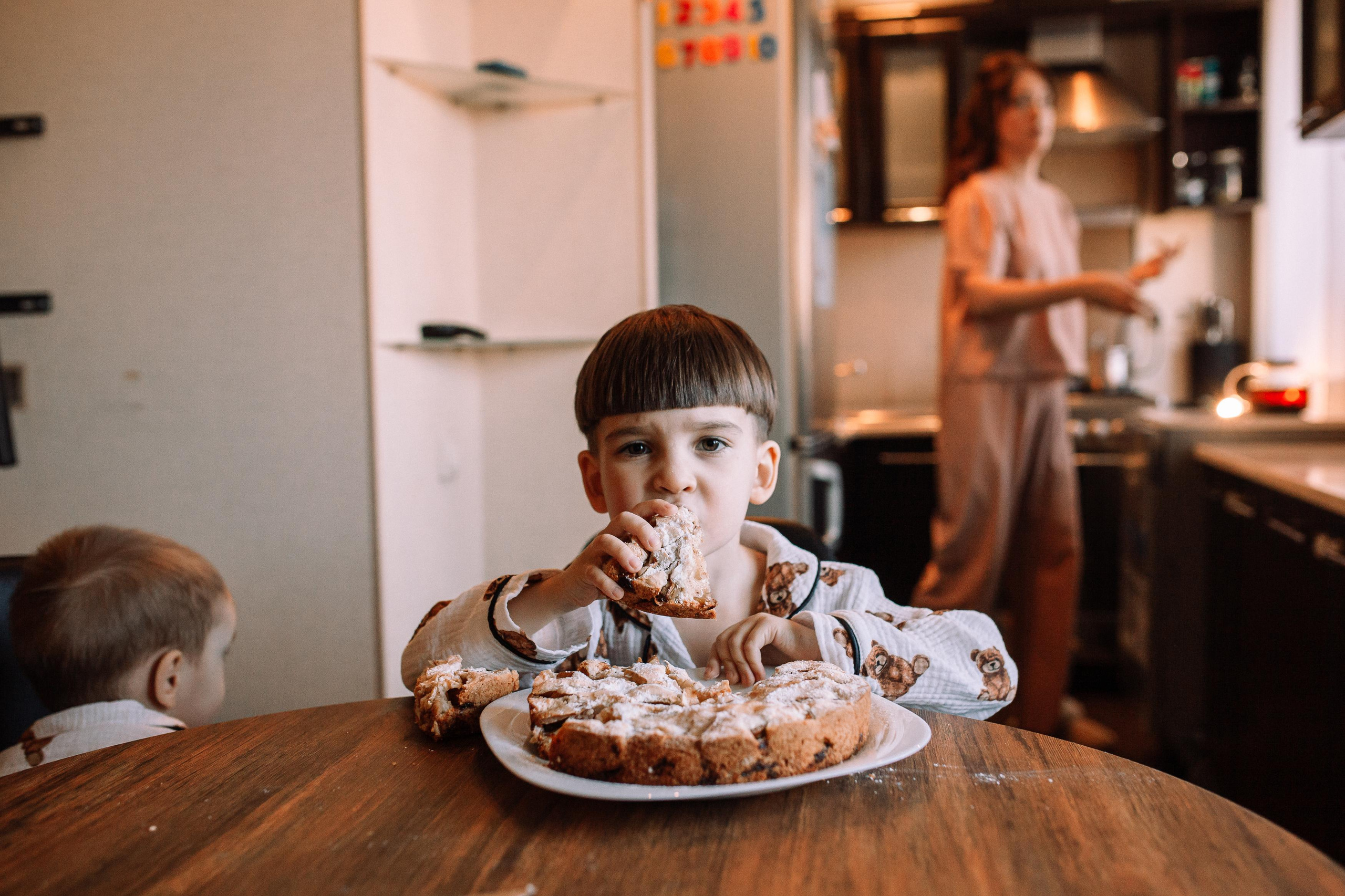 Таня, Матвей и Санёк. Семейный фотограф Трусова Евгения в Екатеринбурге