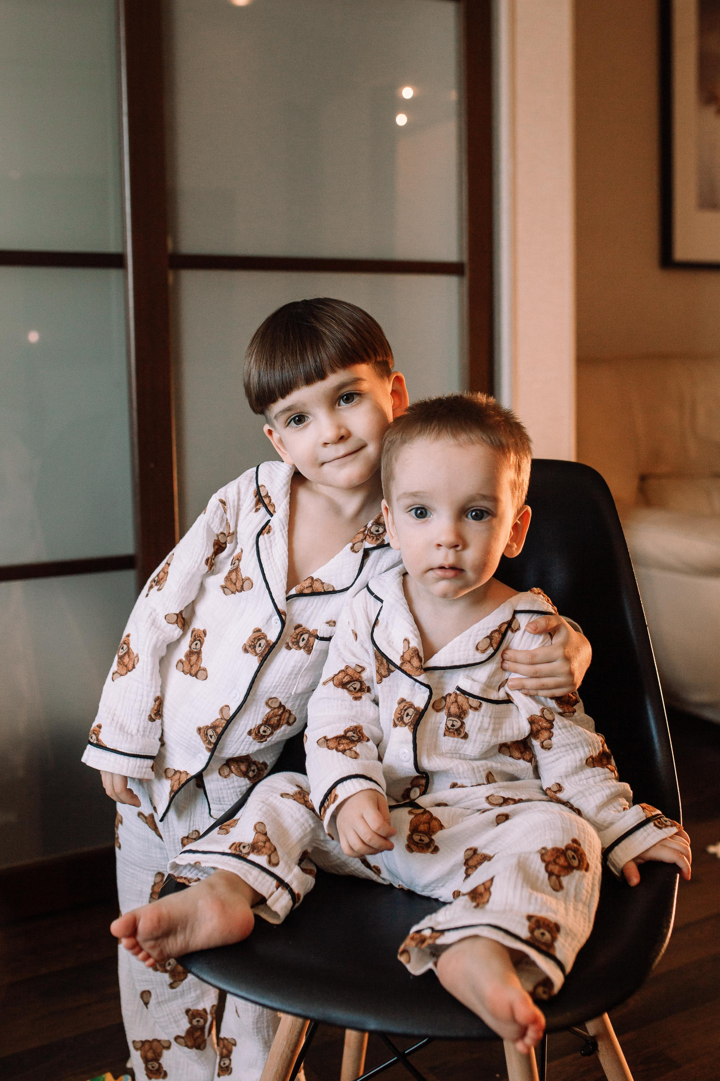 Таня, Матвей и Санёк. Семейный фотограф Трусова Евгения в Екатеринбурге