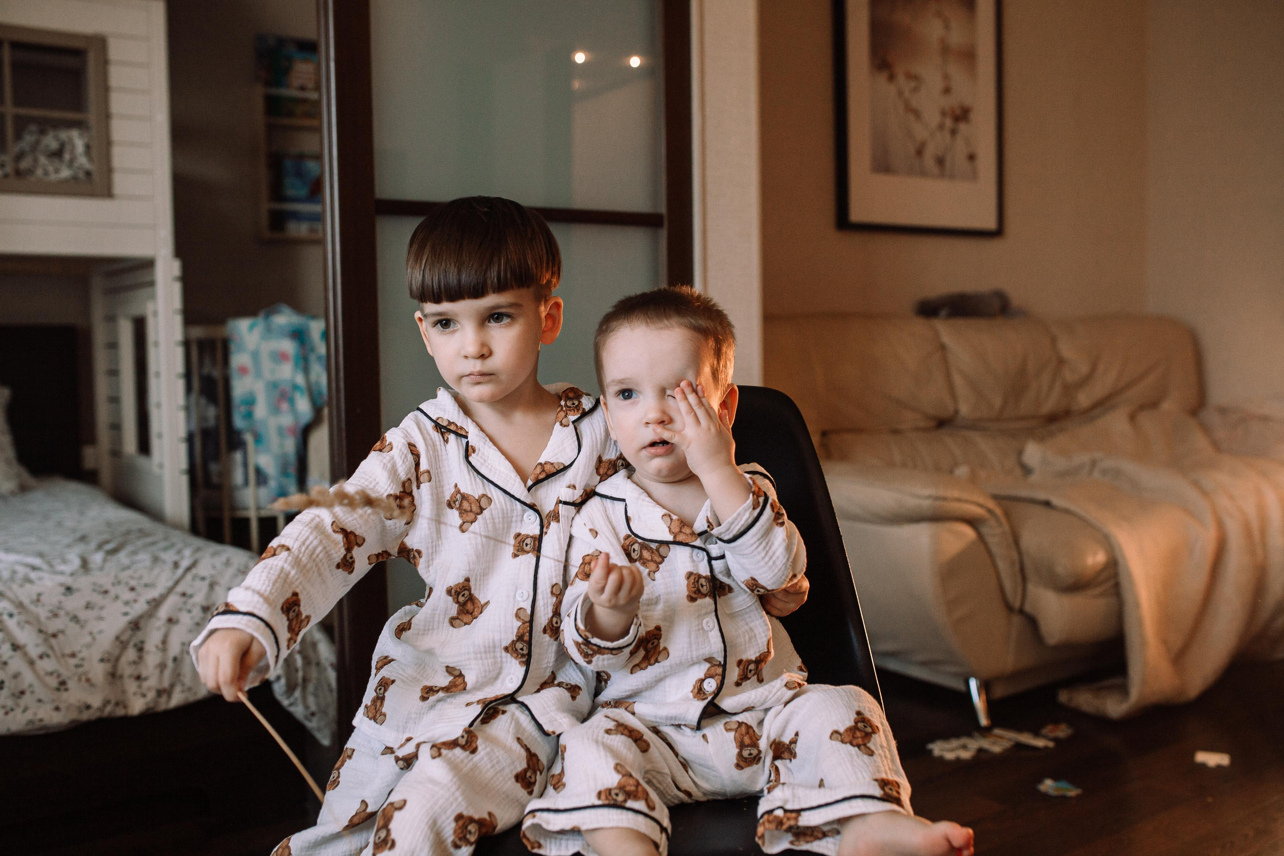 Таня, Матвей и Санёк. Семейный фотограф Трусова Евгения в Екатеринбурге