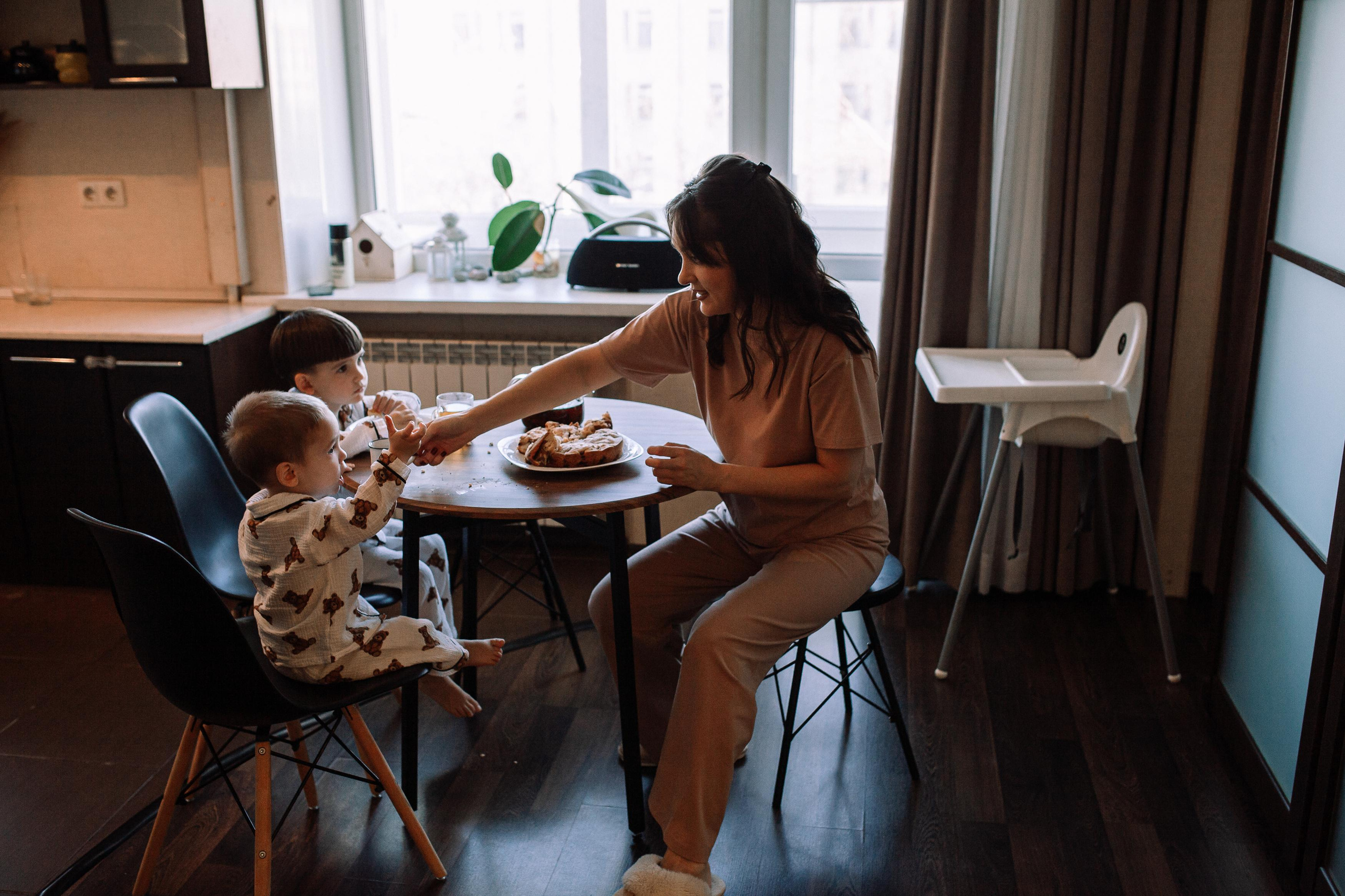 Таня, Матвей и Санёк. Семейный фотограф Трусова Евгения в Екатеринбурге