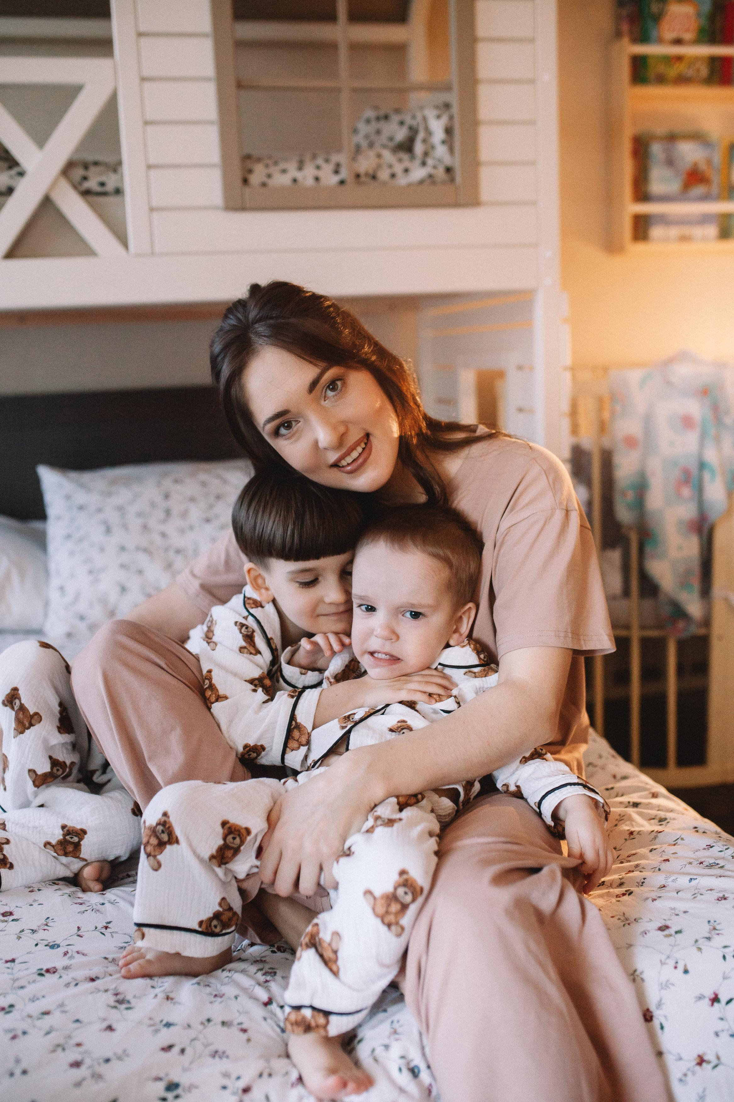 Таня, Матвей и Санёк. Семейный фотограф Трусова Евгения в Екатеринбурге