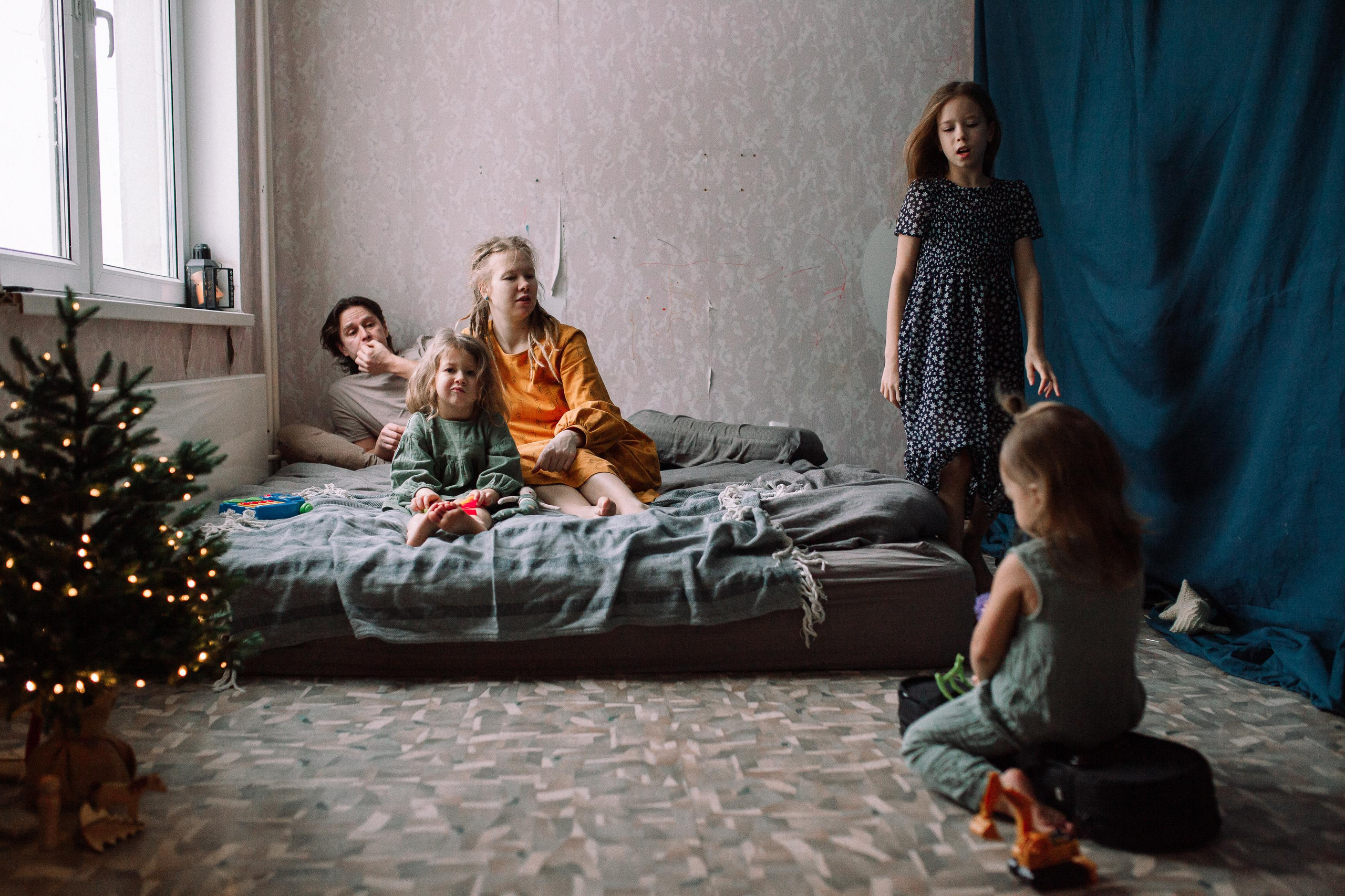 Руслан, Софья, Алиса, Марк, Агата и Аврора. Семейный фотограф Трусова Евгения в Екатеринбурге