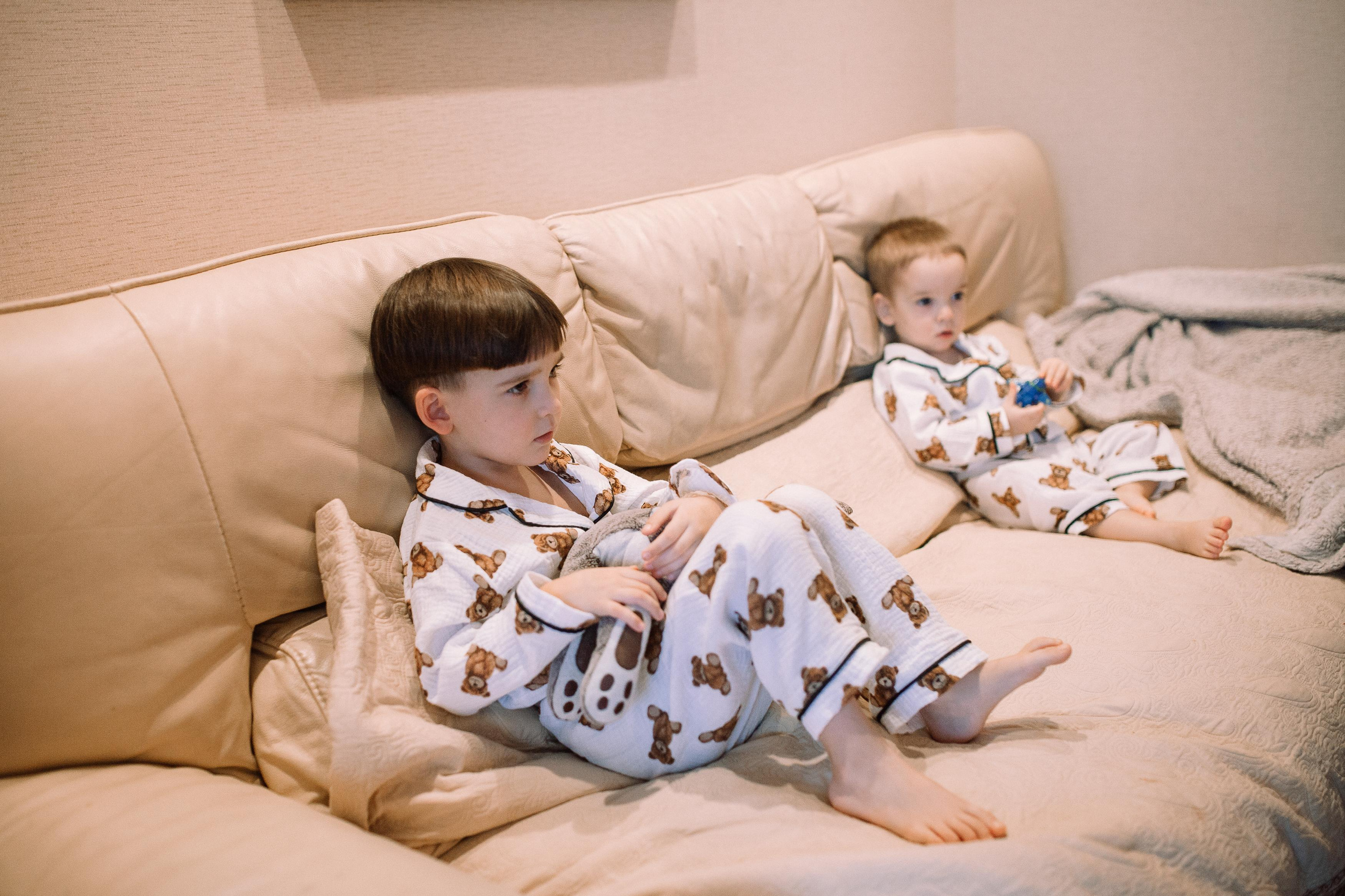 Таня, Матвей и Санёк. Семейный фотограф Трусова Евгения в Екатеринбурге