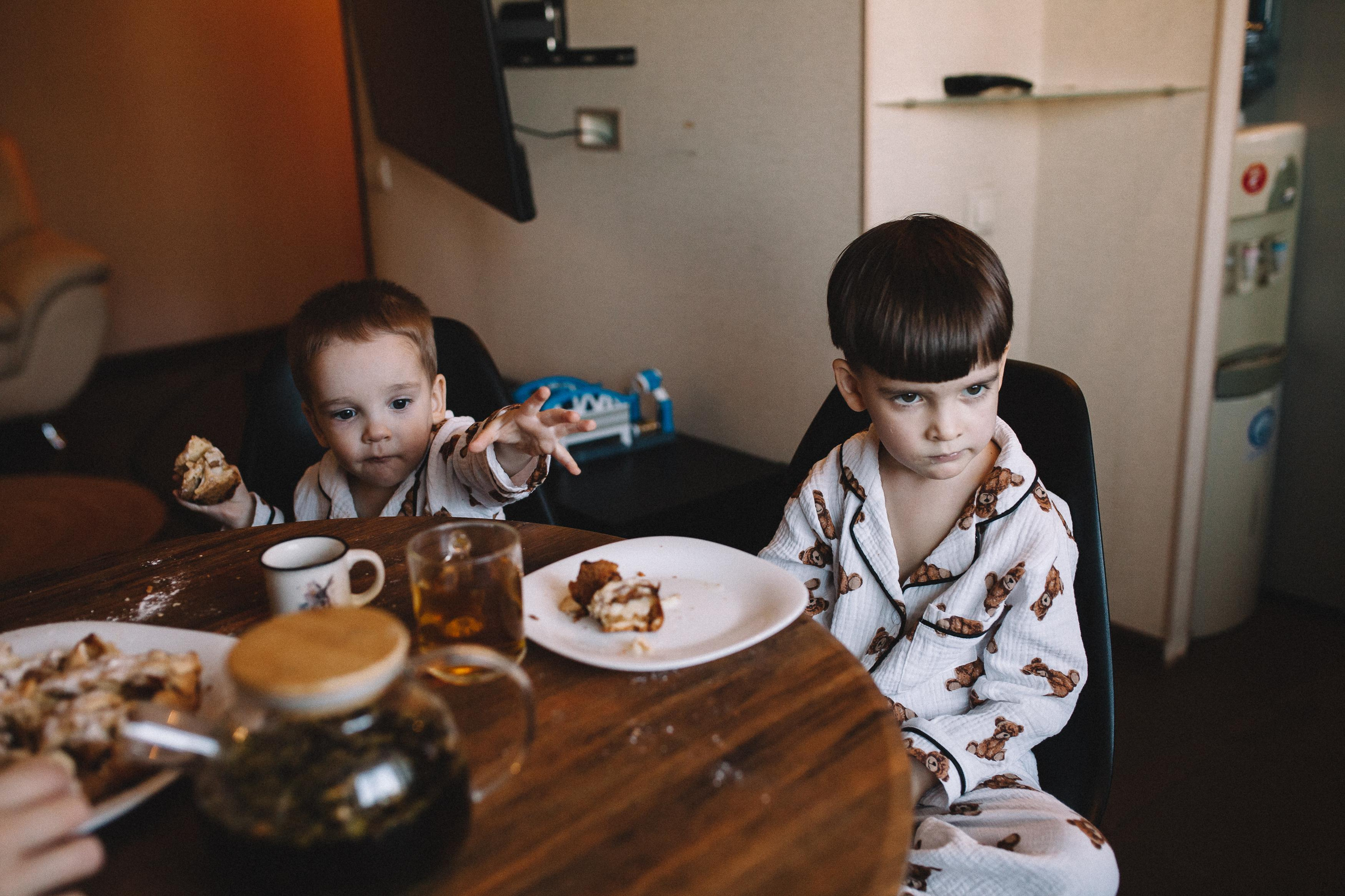 Таня, Матвей и Санёк. Семейный фотограф Трусова Евгения в Екатеринбурге
