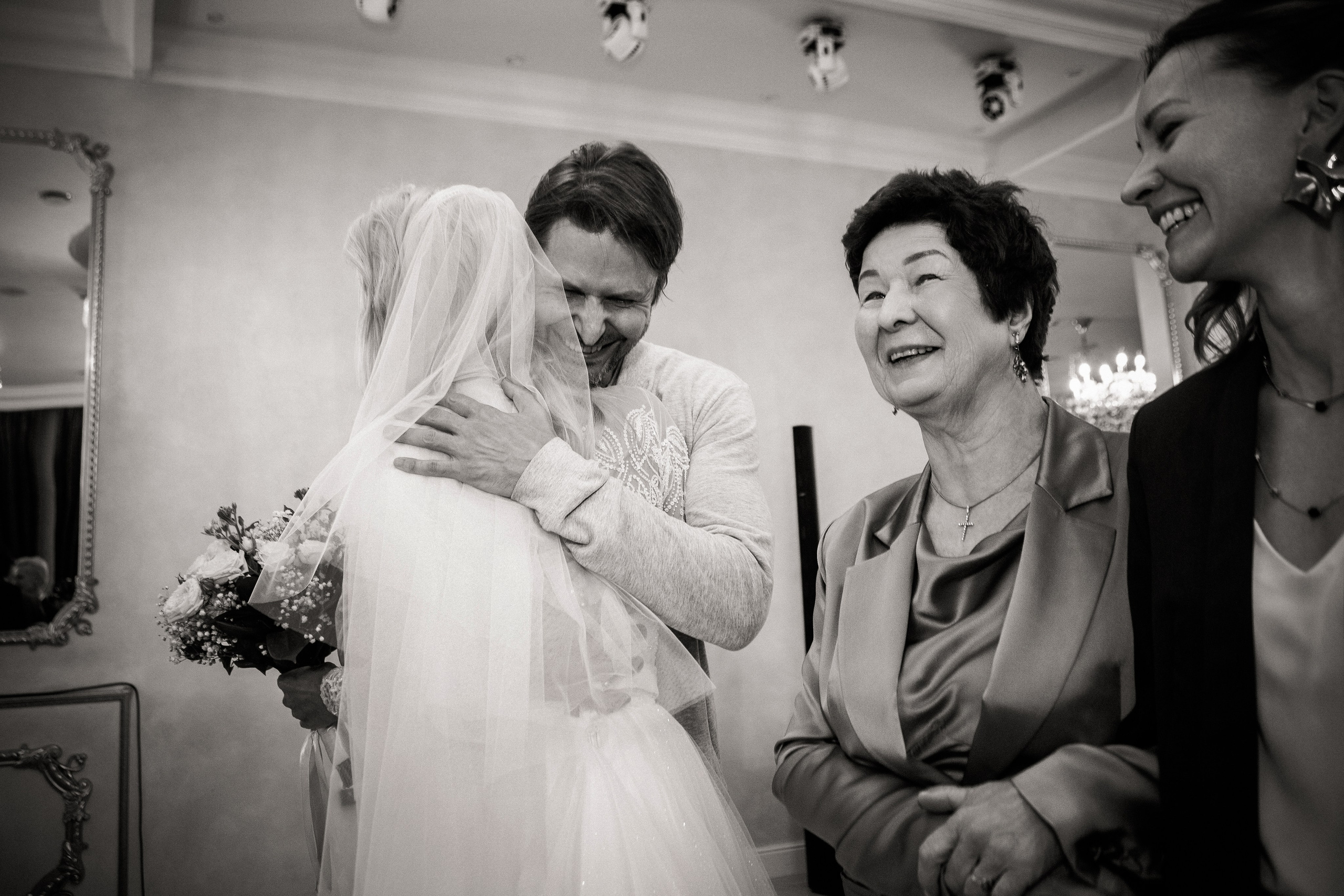 Свадебная фотосессия на ВДНХ. Свадебный и семейный фотограф в Москве и Подмосковье Лариса Козлова