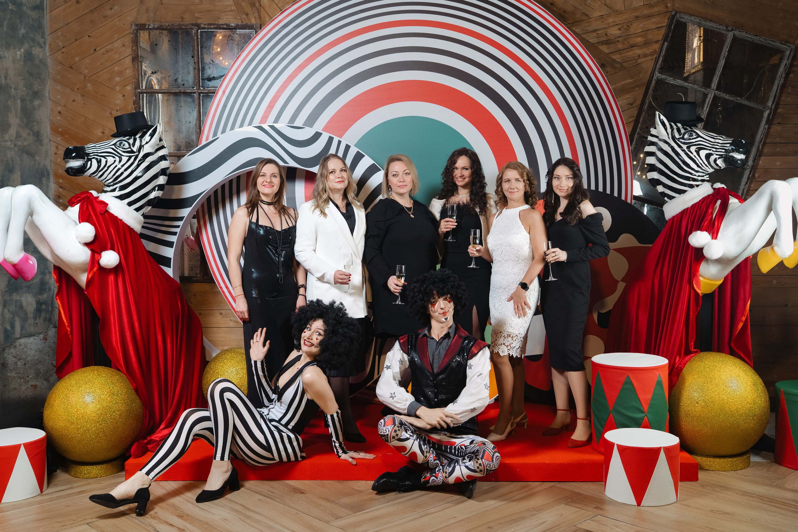 Новогодний корпоратив. КОРПОРАТИВНЫЙ, ИМИДЖЕВЫЙ И РЕПОРТАЖНЫЙ ФОТОГРАФ МАКСИМ МЕШ