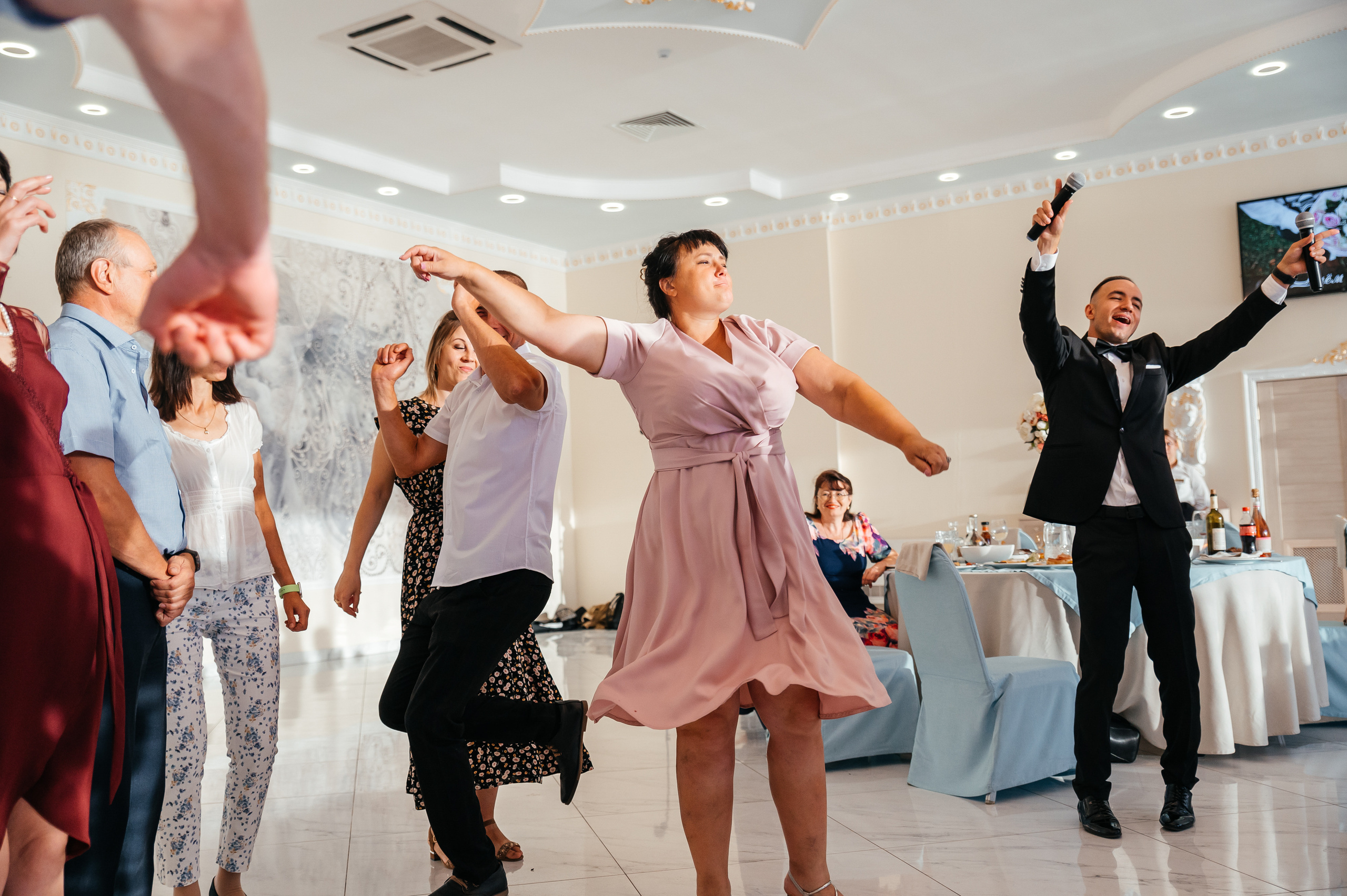 Свадебное портфолио. Свадебный ведущий Виталий Бабаев