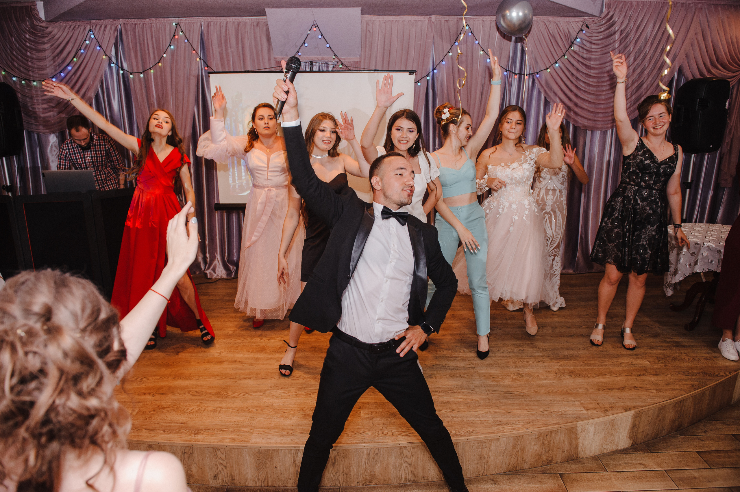 Выпускные. Свадебный ведущий Виталий Бабаев