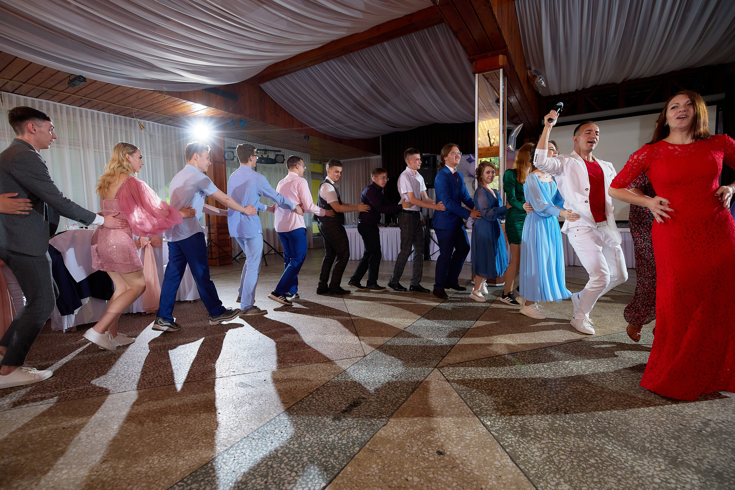 Выпускные. Свадебный ведущий Виталий Бабаев